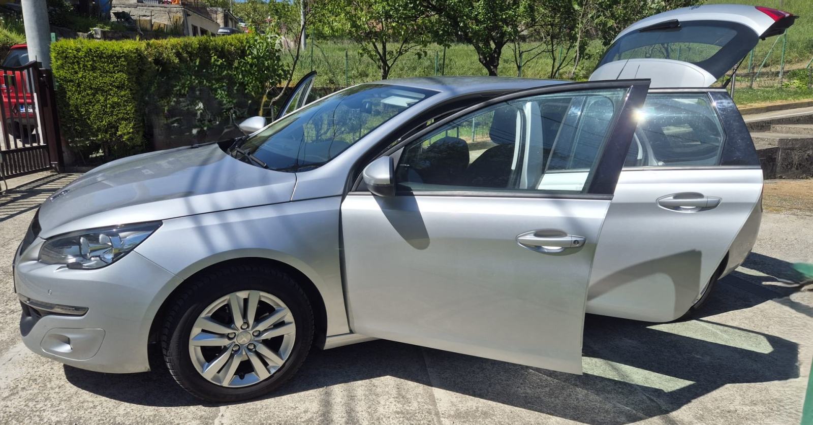 Peugeot 308 SW 1,6 BlueHDi, fotografija 6