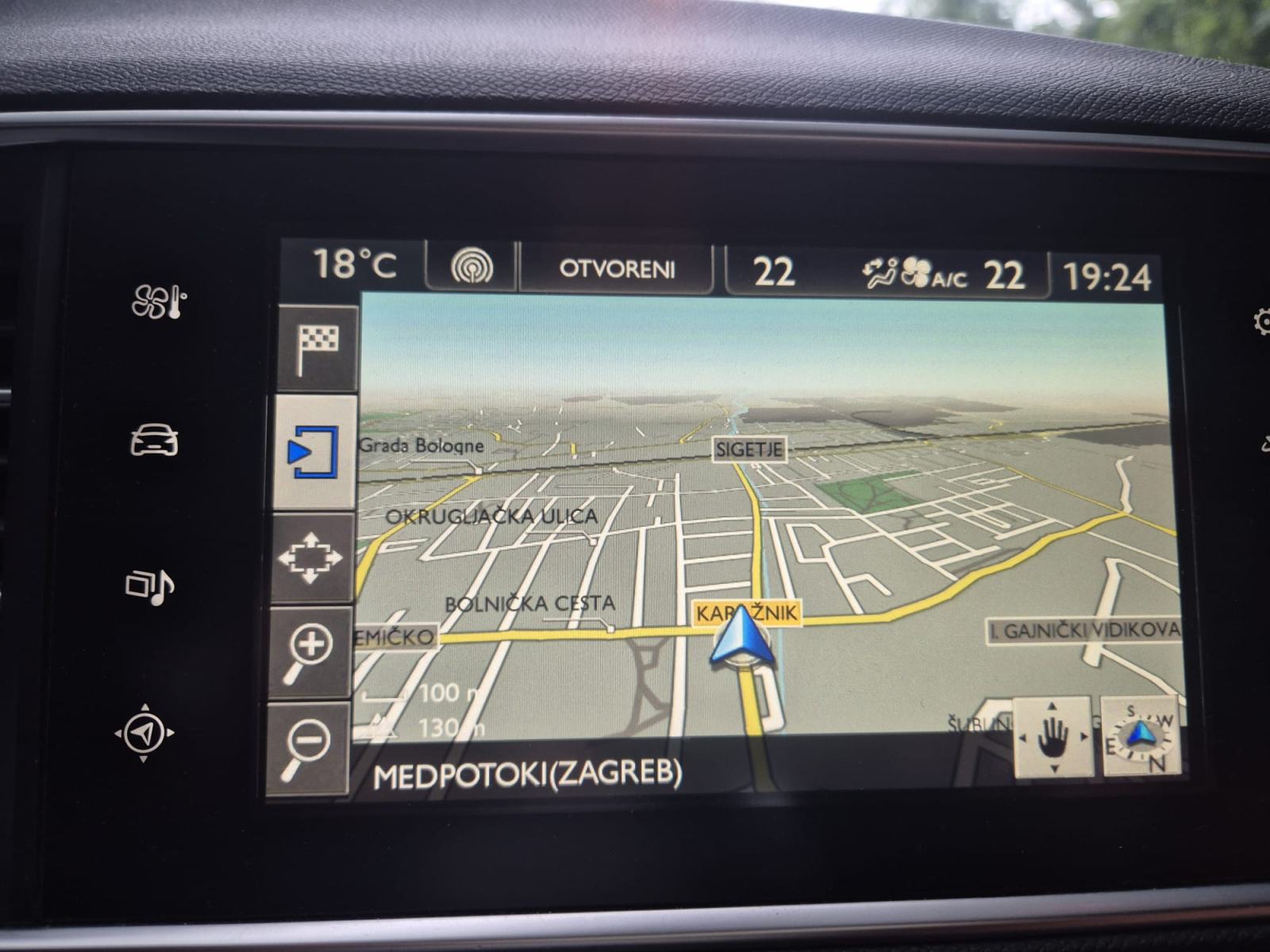 Peugeot 308 SW 1,6 BlueHDi, fotografija 12