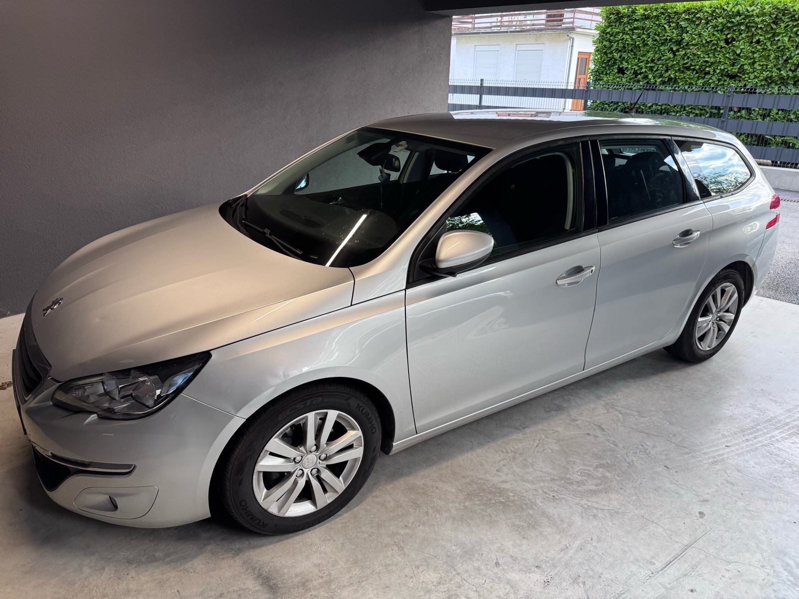 Peugeot 308 SW 1,6 BlueHDi, fotografija 2
