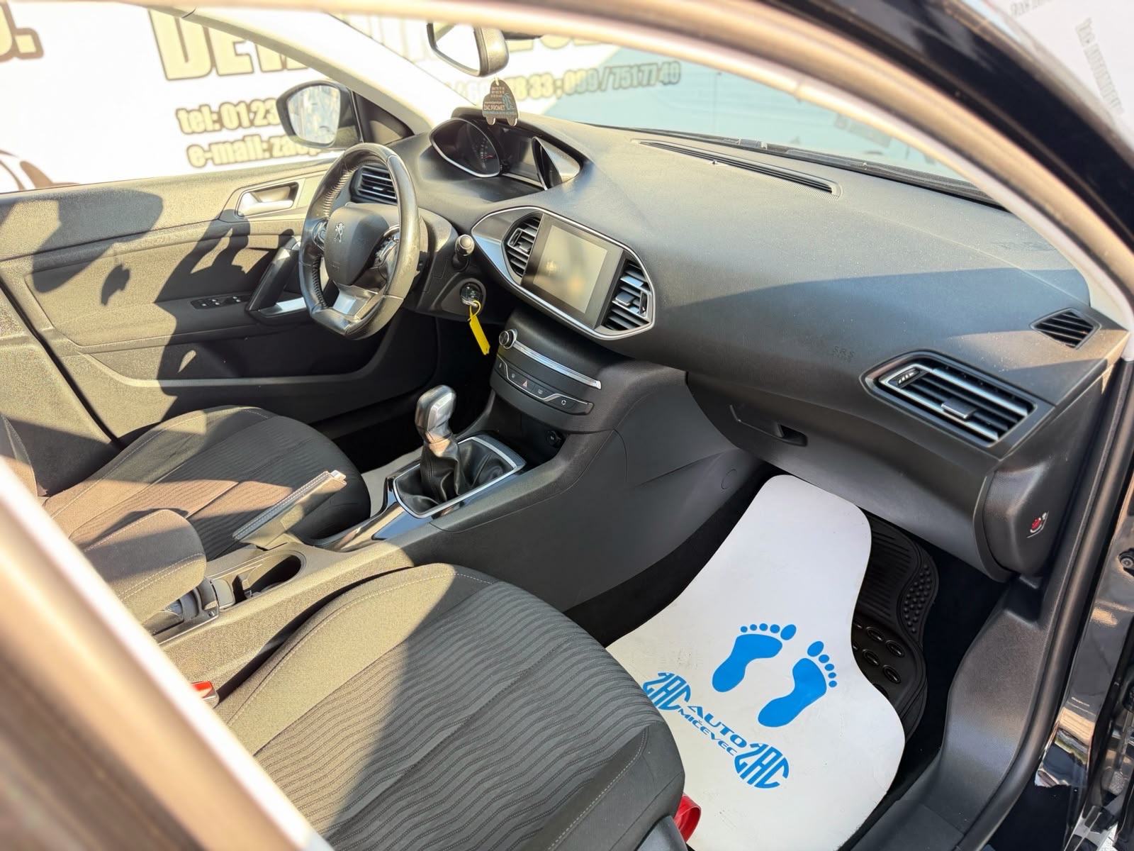 Peugeot 308 SW 1,6 e-HDi # KAO NOV # KLIMA = KRED- KART =, fotografija 15