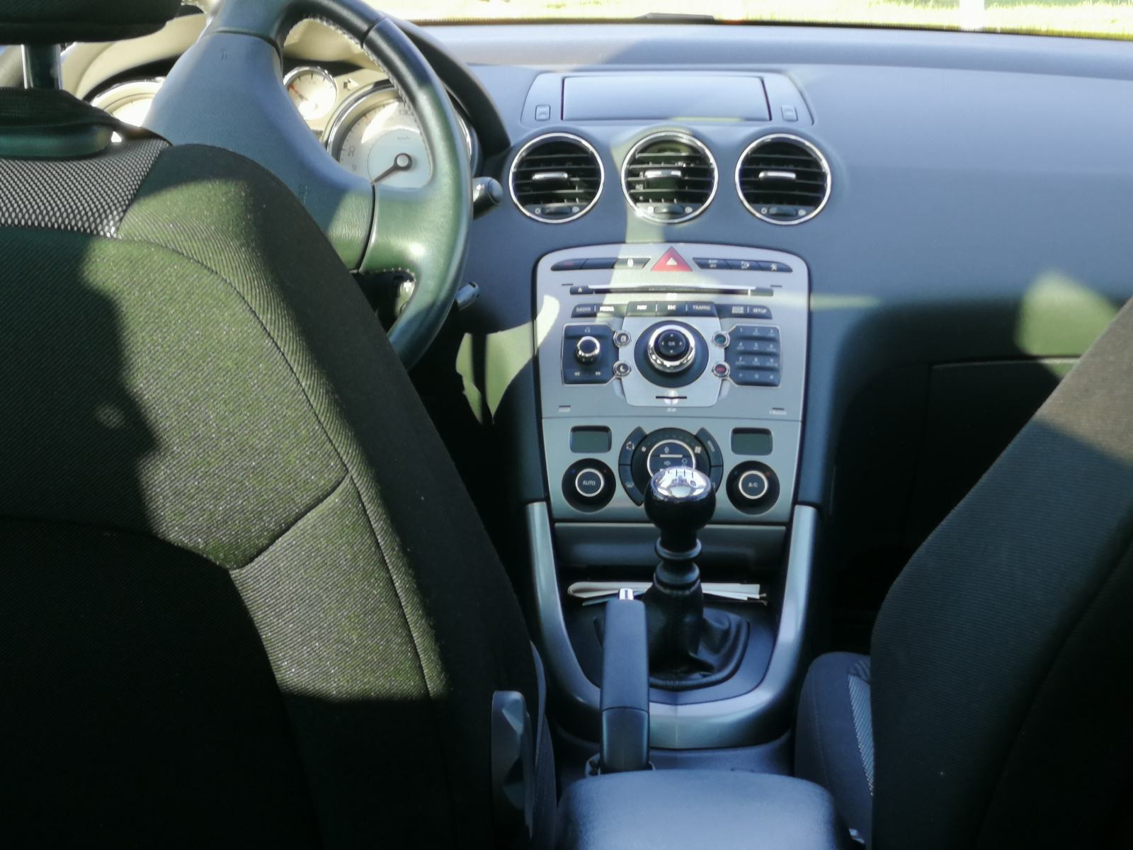 Peugeot 308 SW 1,6 e-HDi, fotografija 13