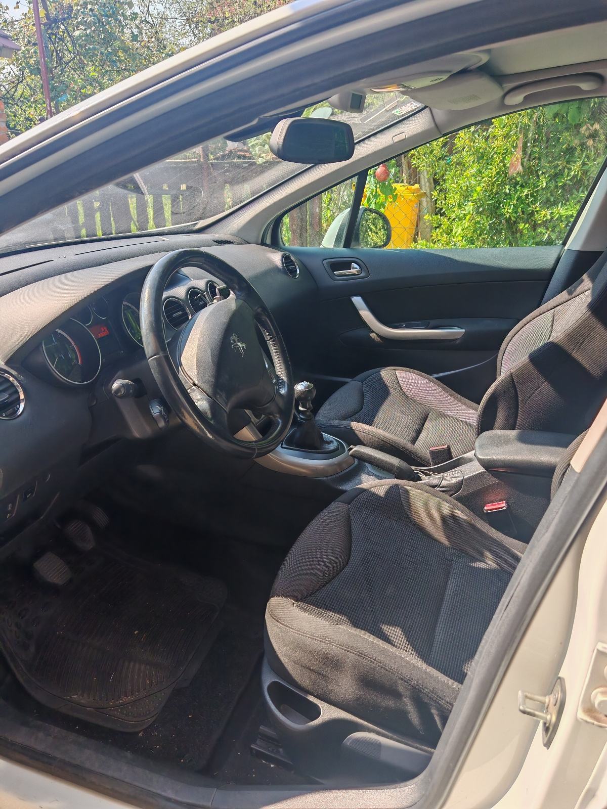 Peugeot 308 SW 1,6 e-HDi, fotografija 5