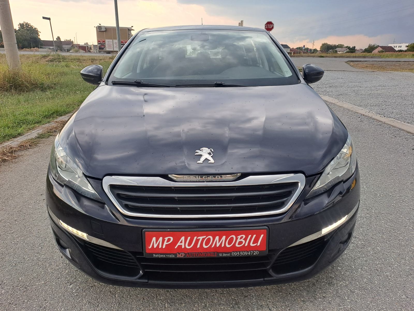 Peugeot 308 SW 1,6 HDi-2016god.mod-NAVIGACIJA-led,alu,senzori,KARTICE, fotografija 3
