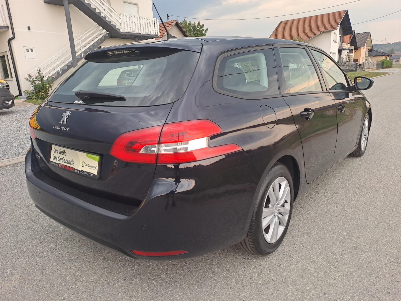 Peugeot 308 SW 1,6 HDi-2016god.mod-NAVIGACIJA-led,alu,senzori,KARTICE, fotografija 9