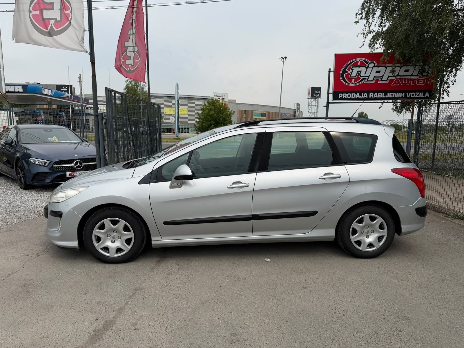 Peugeot 308 SW 1,6 HDi KLIMA - REGISTRIRAN - AUTOKREDIT, fotografija 3
