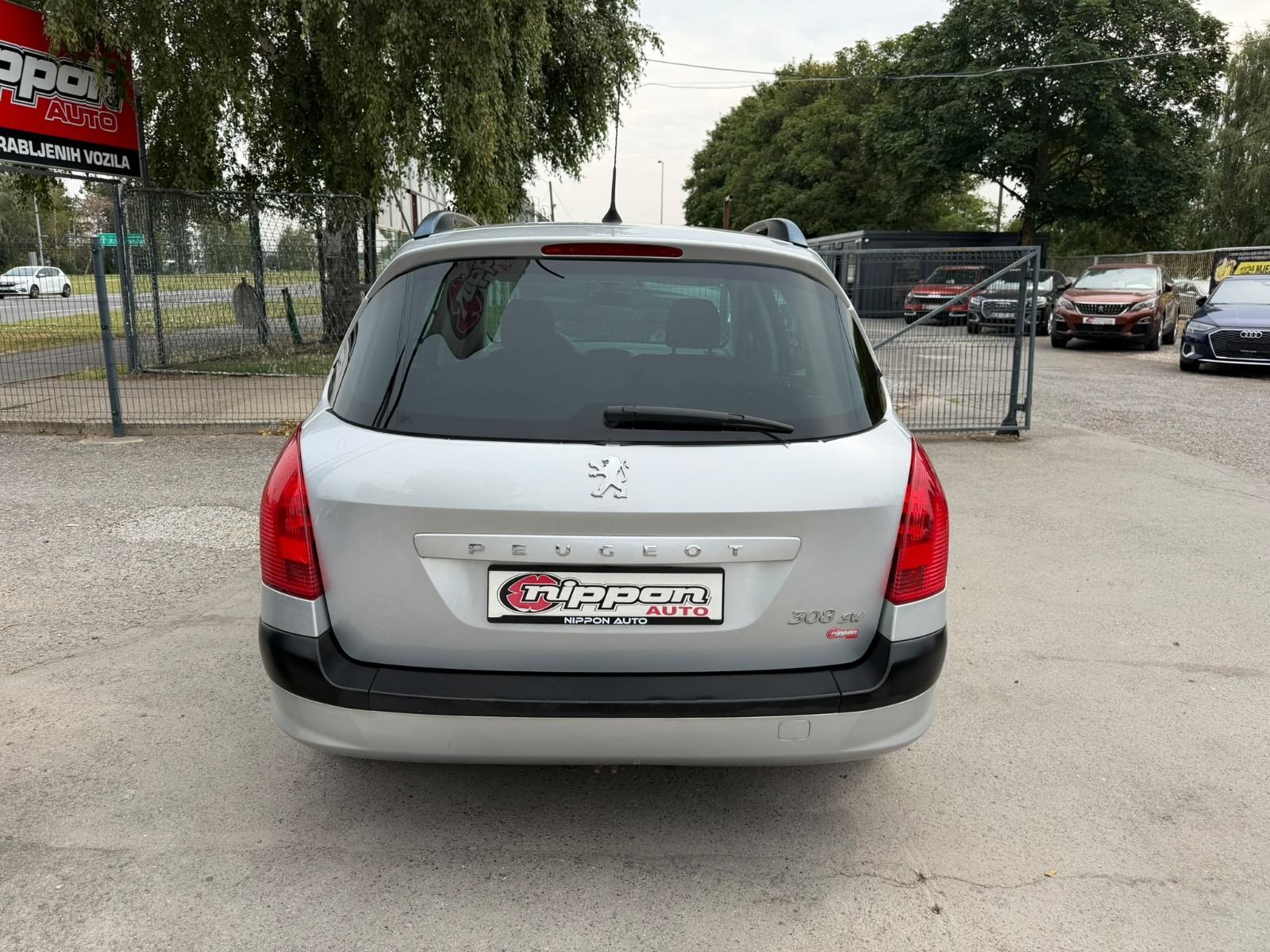 Peugeot 308 SW 1,6 HDi KLIMA - REGISTRIRAN - AUTOKREDIT, fotografija 5