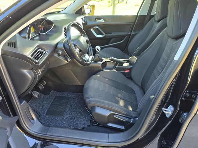 PEUGEOT 308 SW 1.6 HDI-NAVI-TEMPO-P.KAMERA-PDC-LED-V.SERVIS-POTVRDA Km, fotografija 12