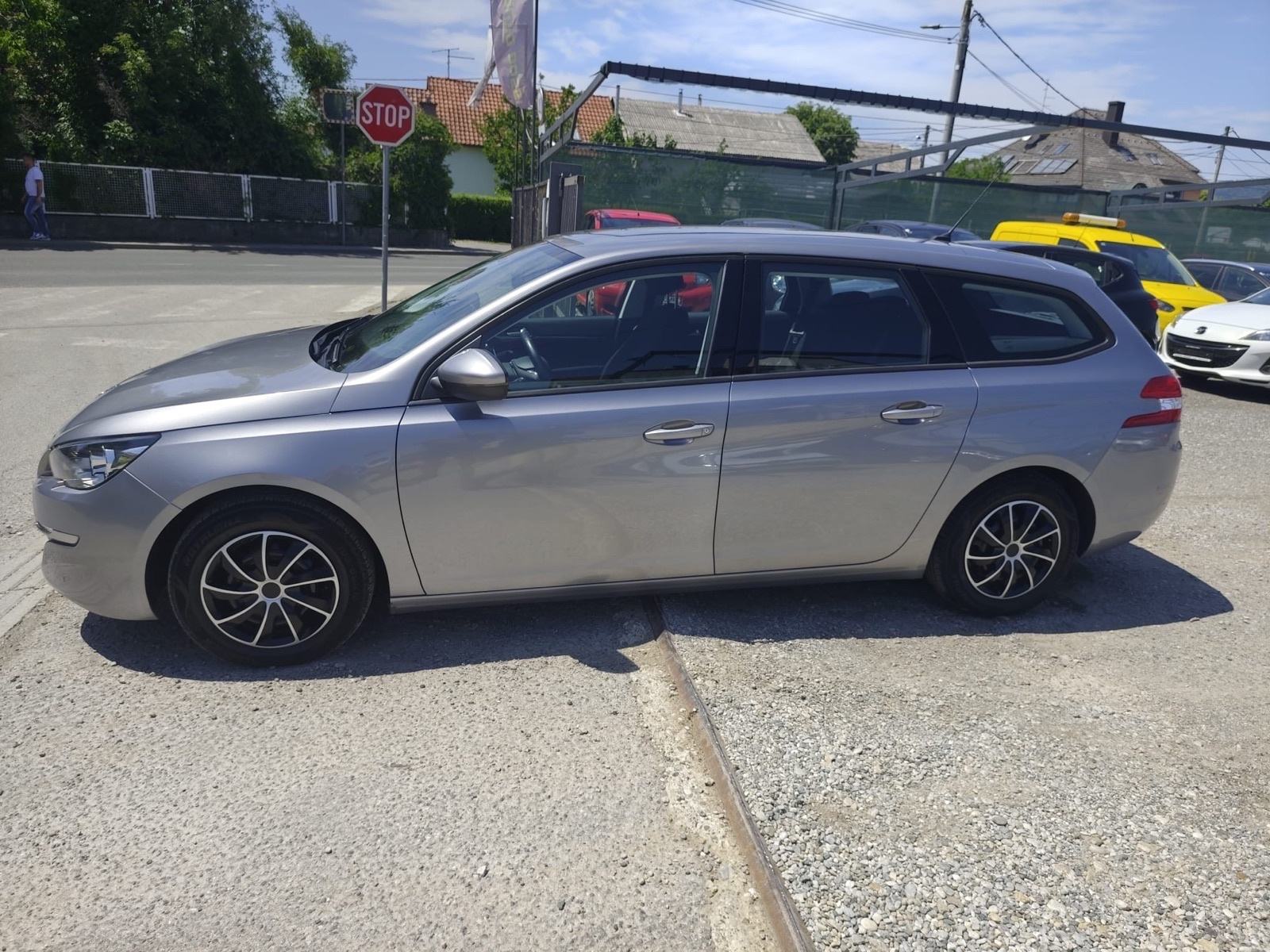 Peugeot 308 SW 1,6 HDi / REG 1 GOD !!, fotografija 6