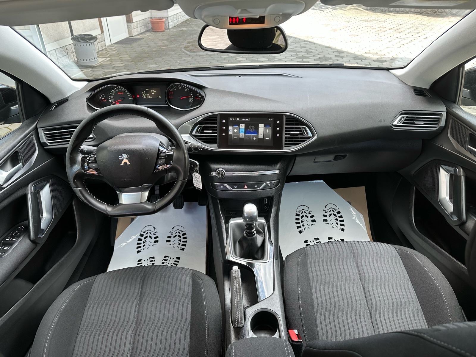 Peugeot 308 SW 1,6 HDI - SERVISNA-1 VLASNIK-GARANCIJA-SERVIS GRATIS!, fotografija 11