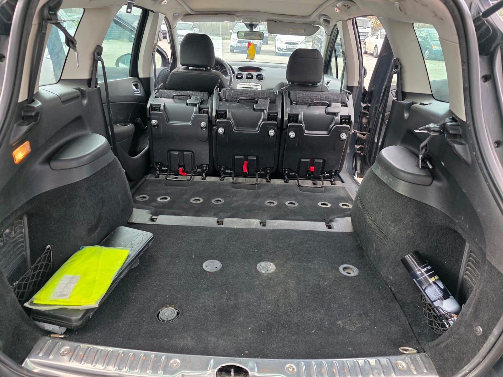 Peugeot 308 SW 1,6 HDi, fotografija 14