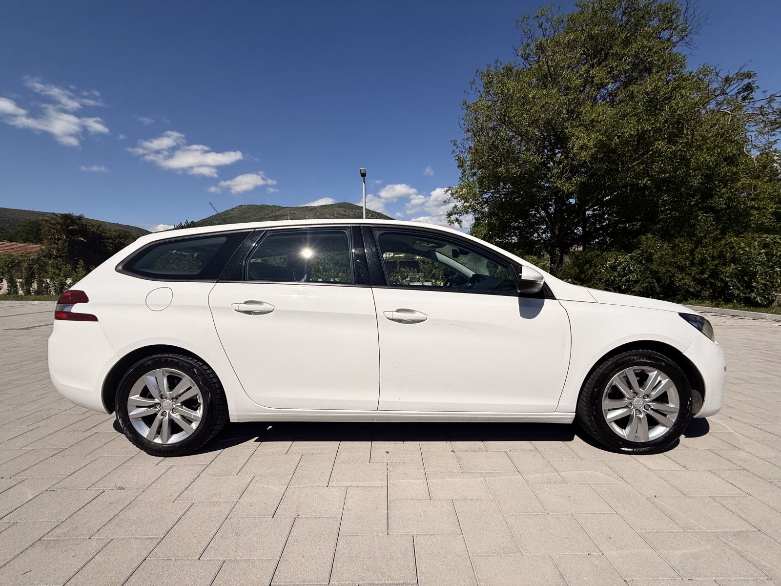 Peugeot 308 SW 1,6 HDi, fotografija 4