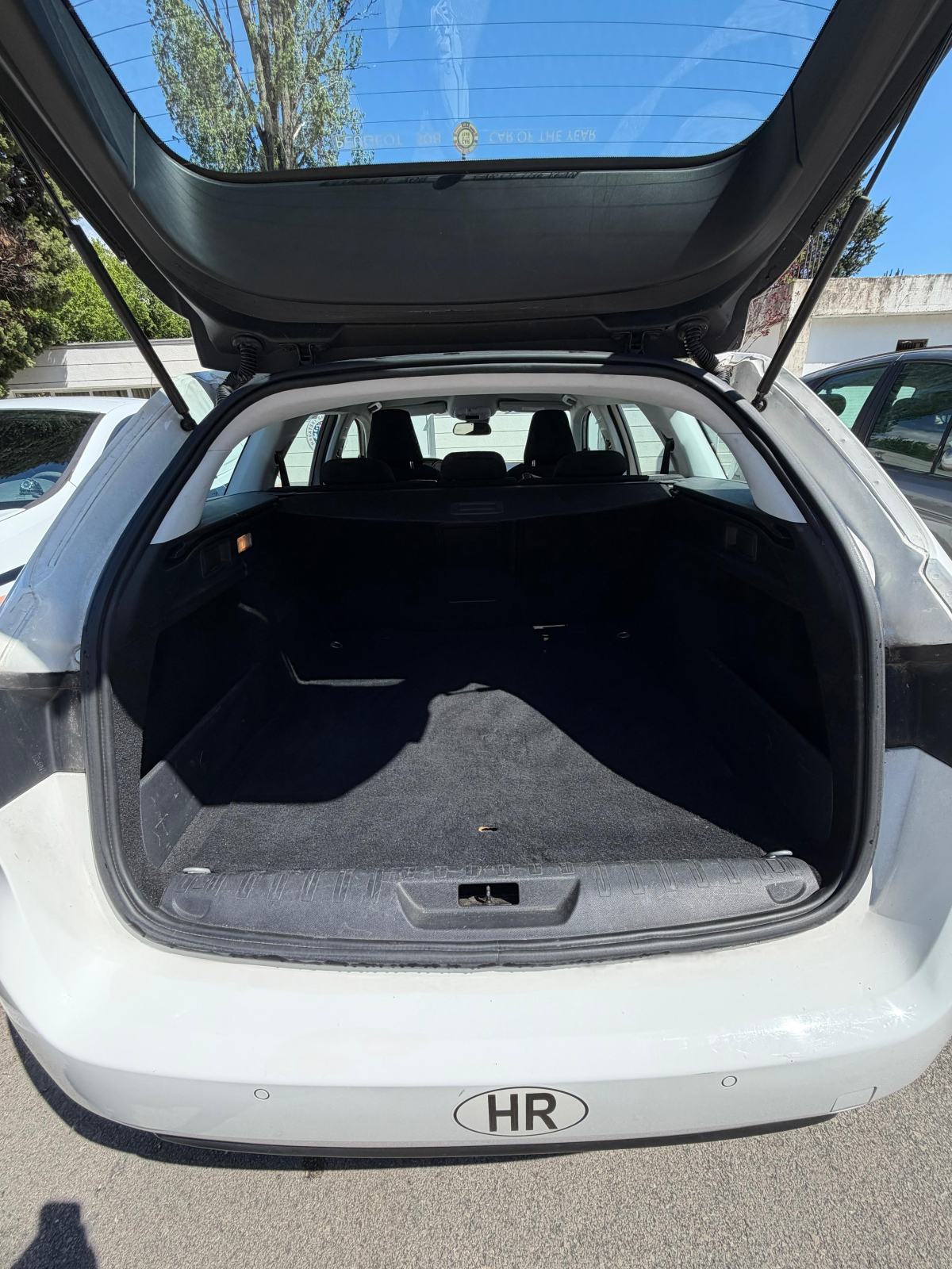 Peugeot 308 SW 1,6 HDi, fotografija 6