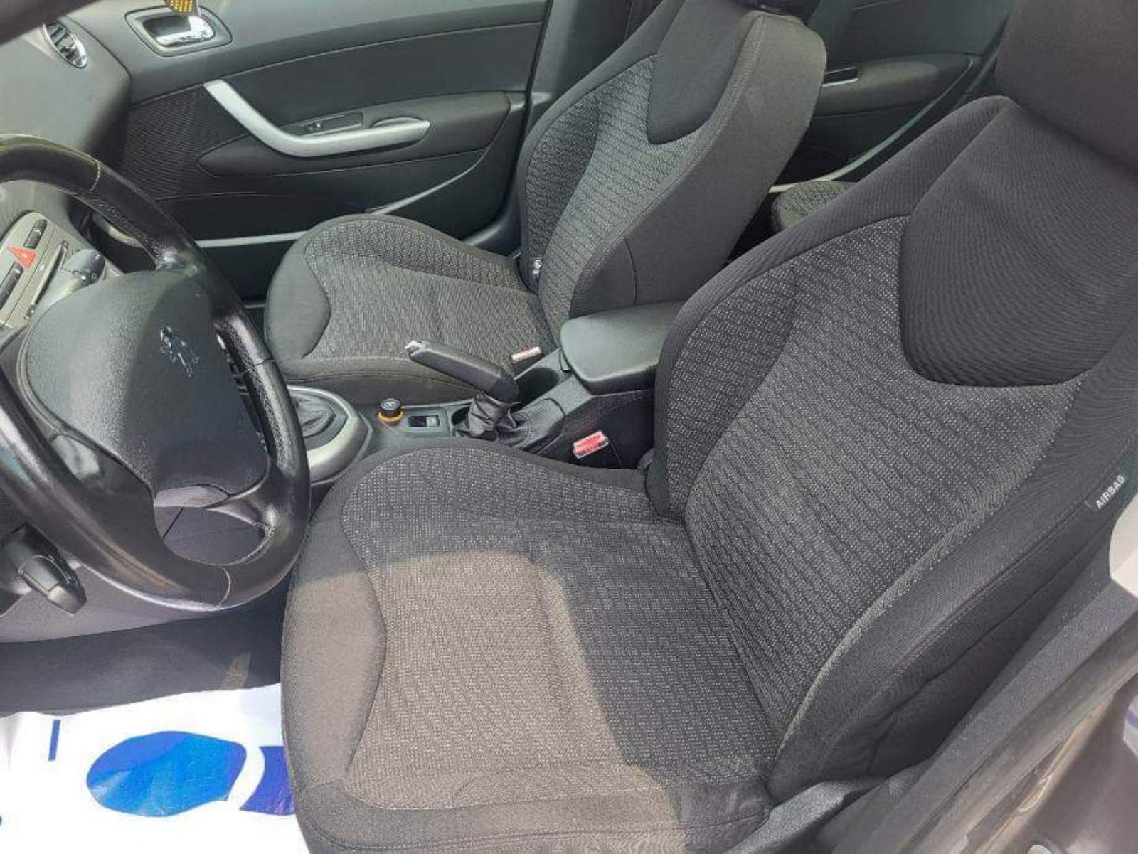 Peugeot 308 SW 1,6 HDi, fotografija 11