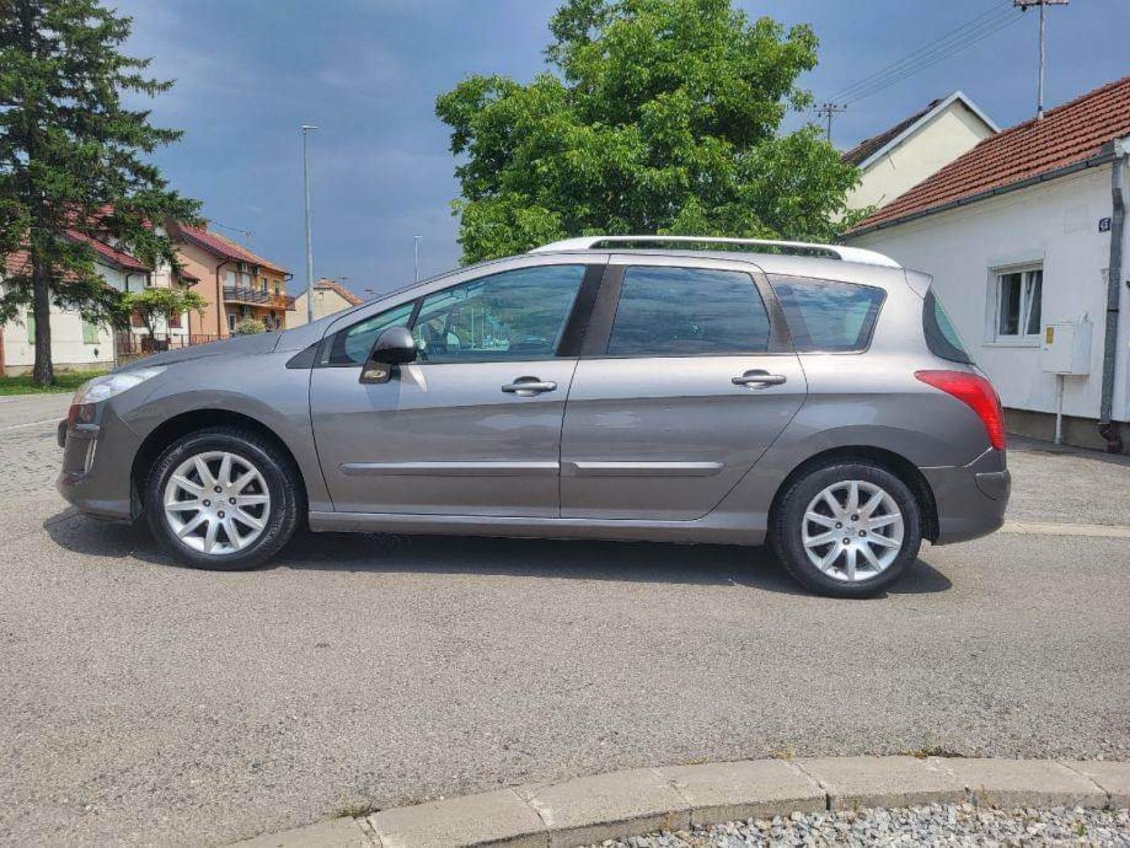 Peugeot 308 SW 1,6 HDi, fotografija 9