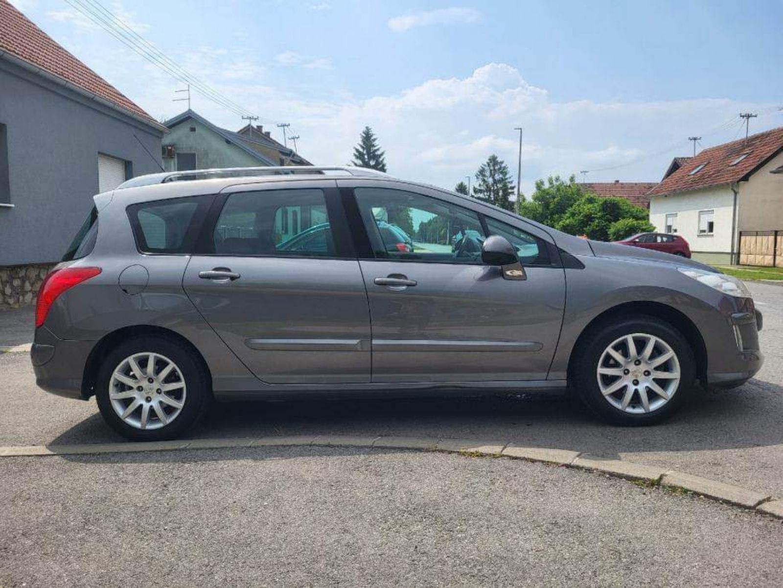 Peugeot 308 SW 1,6 HDi, fotografija 8