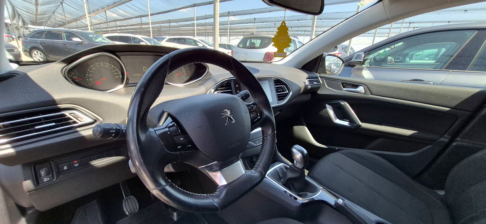 Peugeot 308 SW 1,6HDi, LED, AUT. KLIMA,TEMP, NAVI, KUKA, REG. 11/26..., fotografija 11