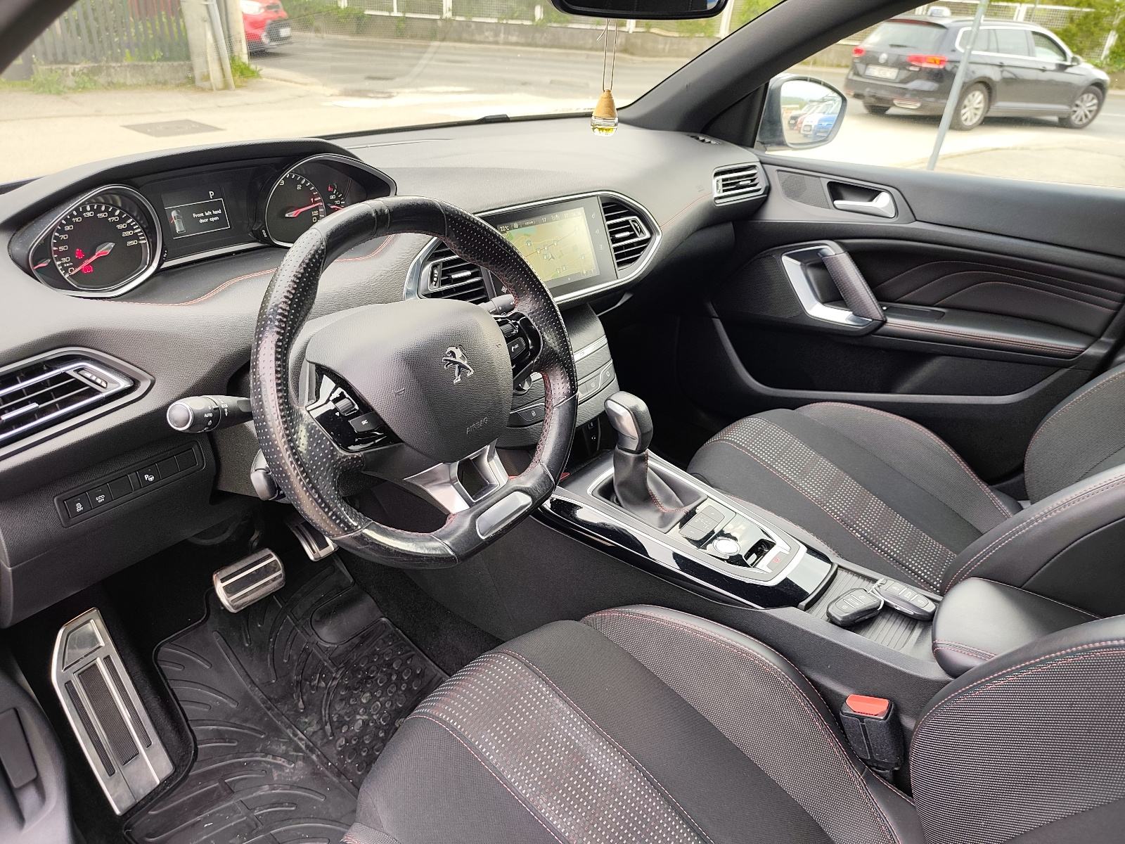 Peugeot 308 SW GT-line /AKCIJA 8.999€ / LED / ALU / KUKA / EURO 6 //, fotografija 9