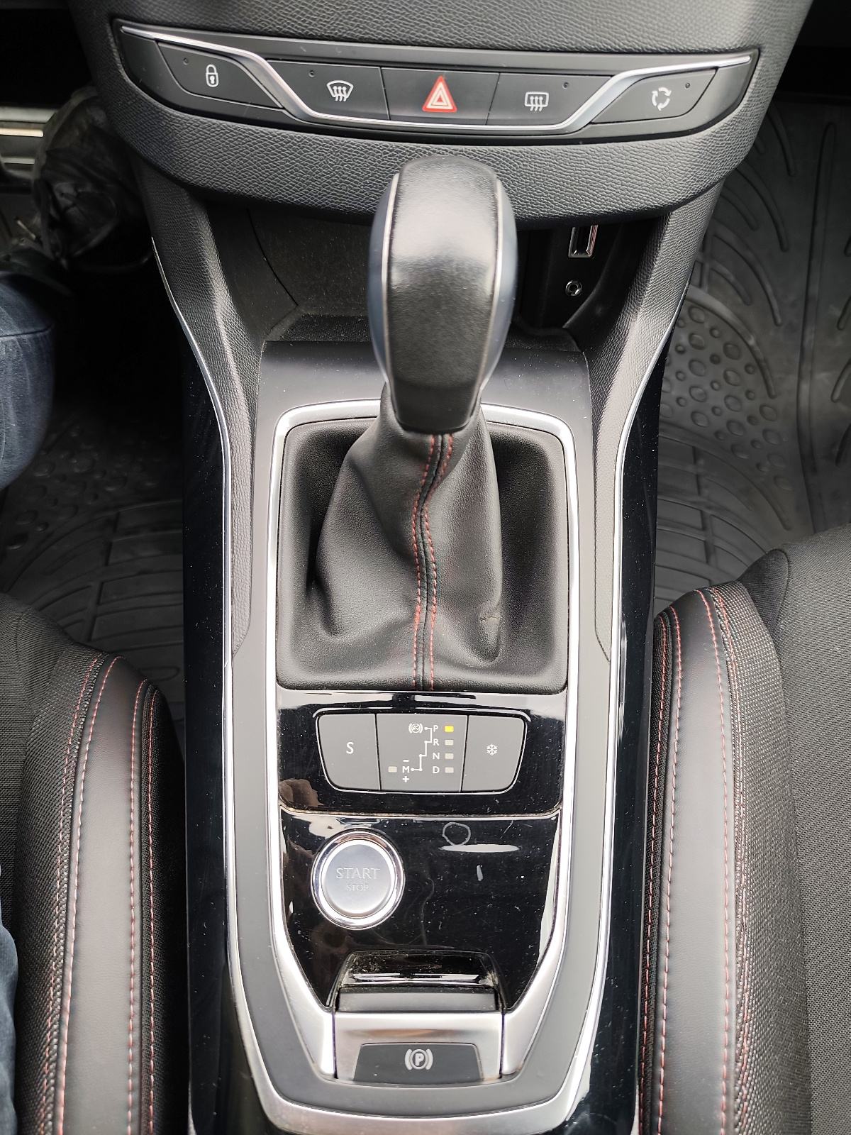 Peugeot 308 SW GT-line /AKCIJA 8.999€ / LED / ALU / KUKA / EURO 6 //, fotografija 16