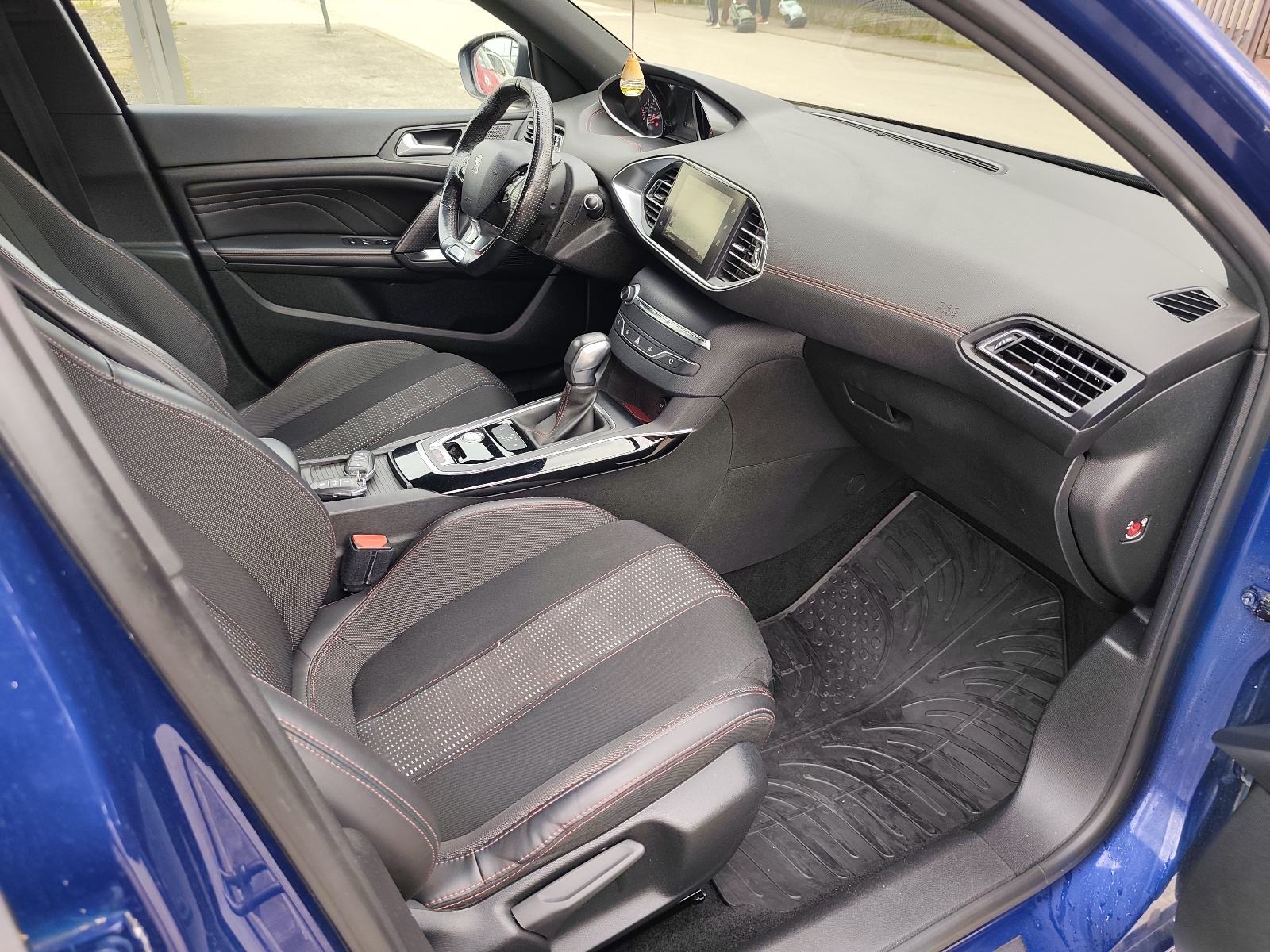 Peugeot 308 SW GT-line /AKCIJA 8.999€ / LED / ALU / KUKA / EURO 6 //, fotografija 18
