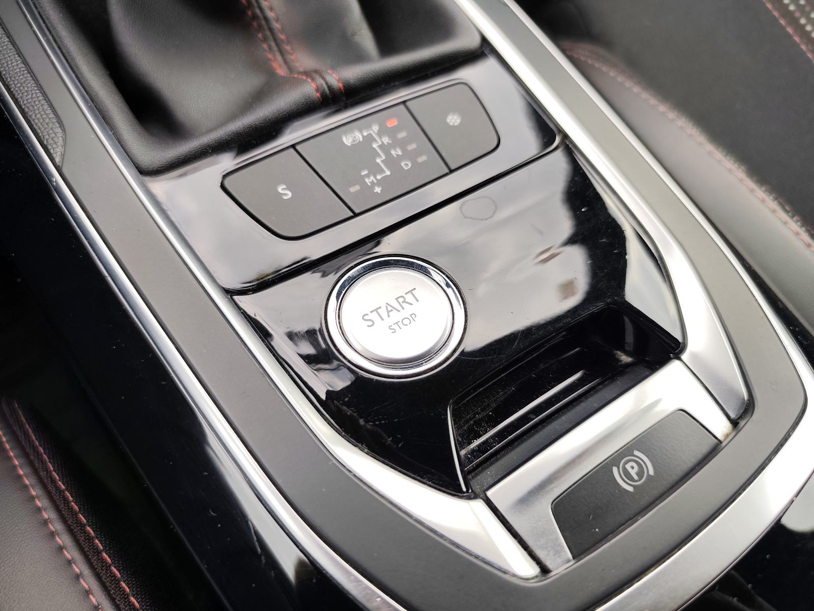 Peugeot 308 SW GT-line /AKCIJA 8.999€ / LED / ALU / KUKA / EURO 6 //, fotografija 17