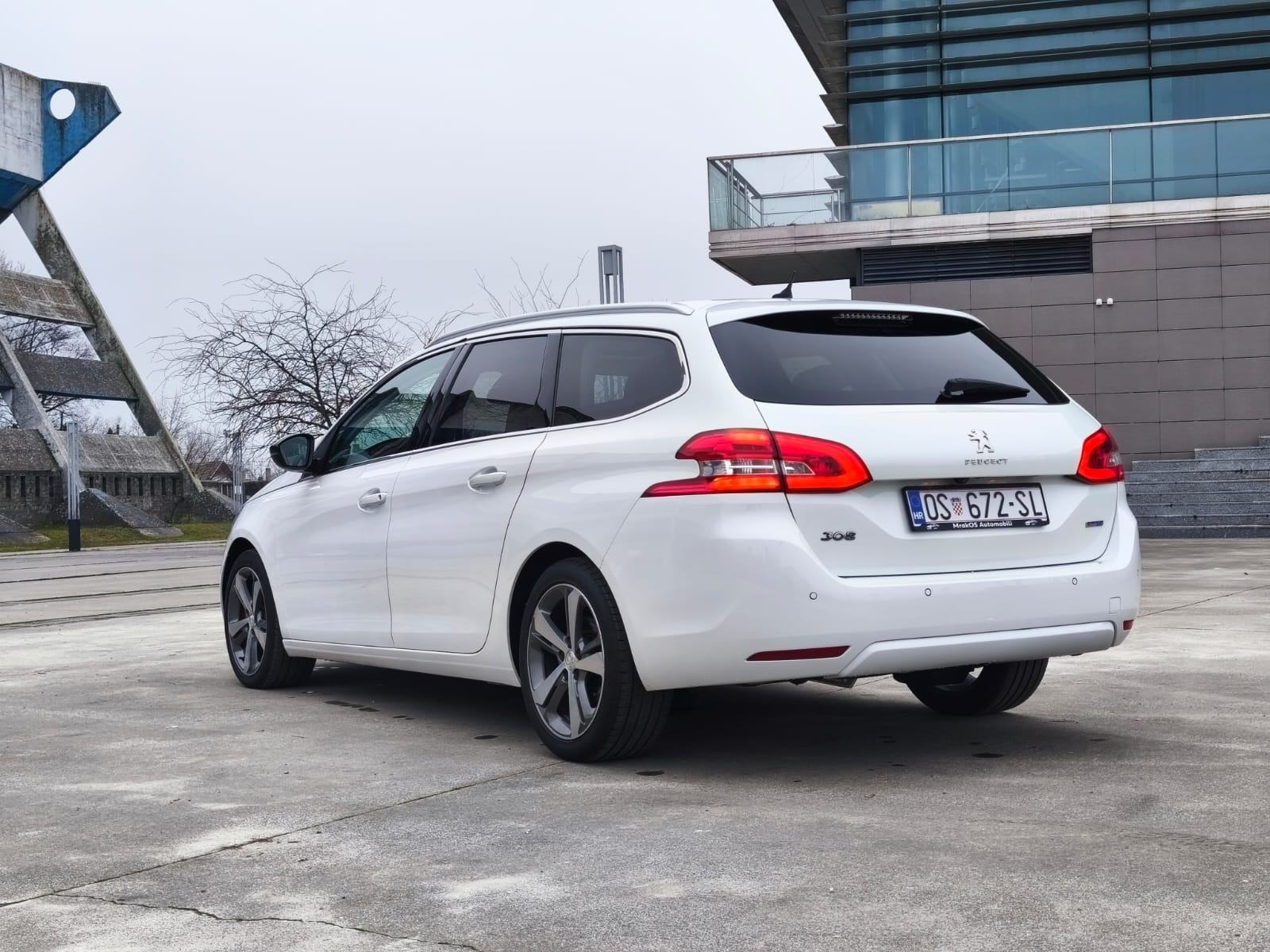 Peugeot 308 SW 2,0 HDi, REG., LED, NAVI, PANO, KAMERA, DENON, KUKA..., fotografija 3