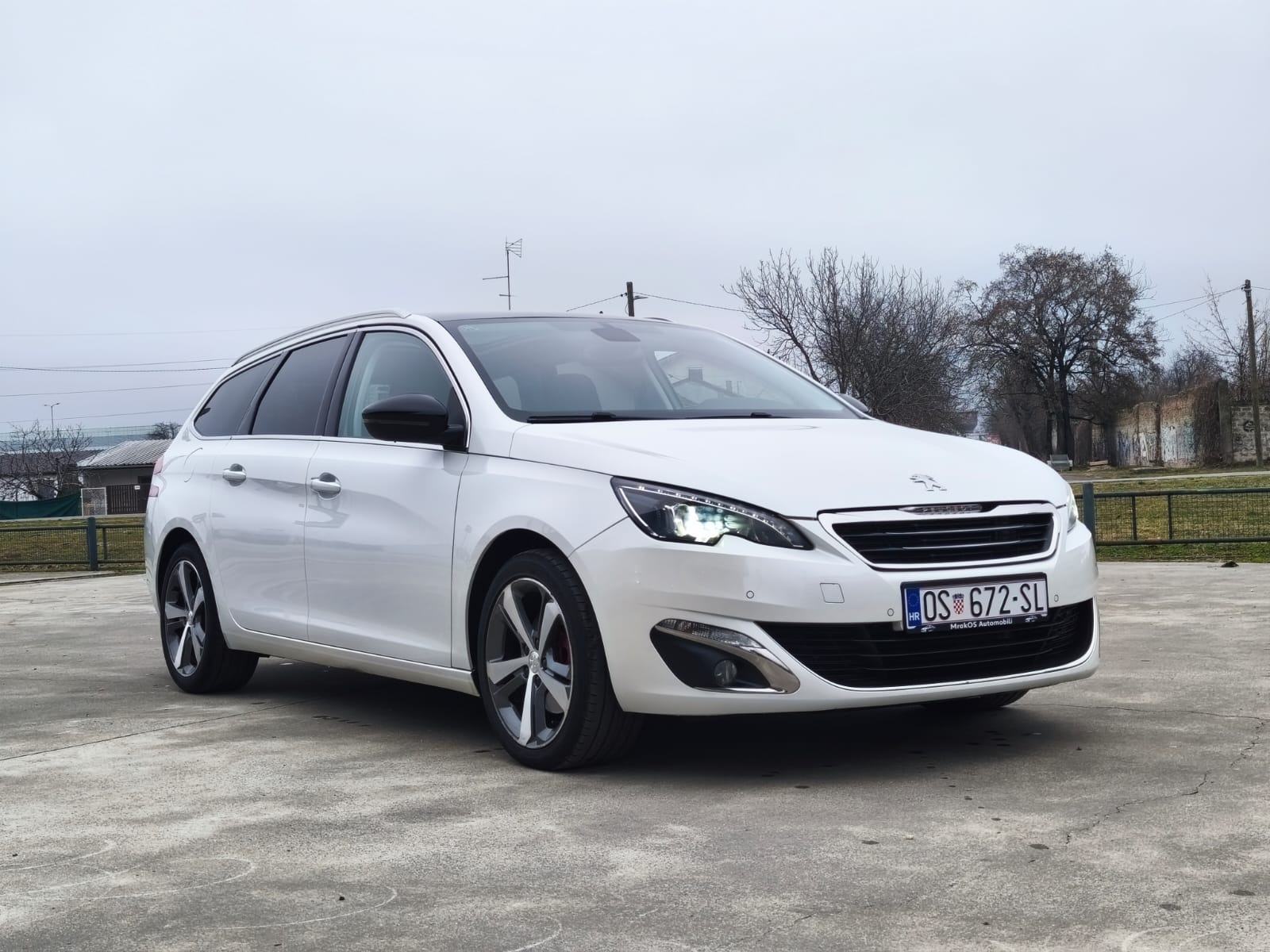 Peugeot 308 SW 2,0 HDi, REG., LED, NAVI, PANO, KAMERA, DENON, KUKA..., fotografija 2