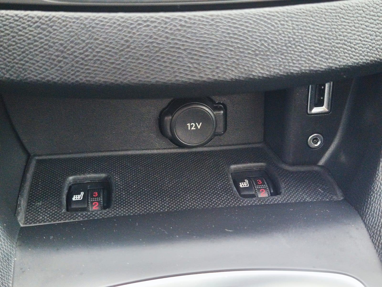 Peugeot 308 SW 2,0 HDi, REG., LED, NAVI, PANO, KAMERA, DENON, KUKA..., fotografija 9