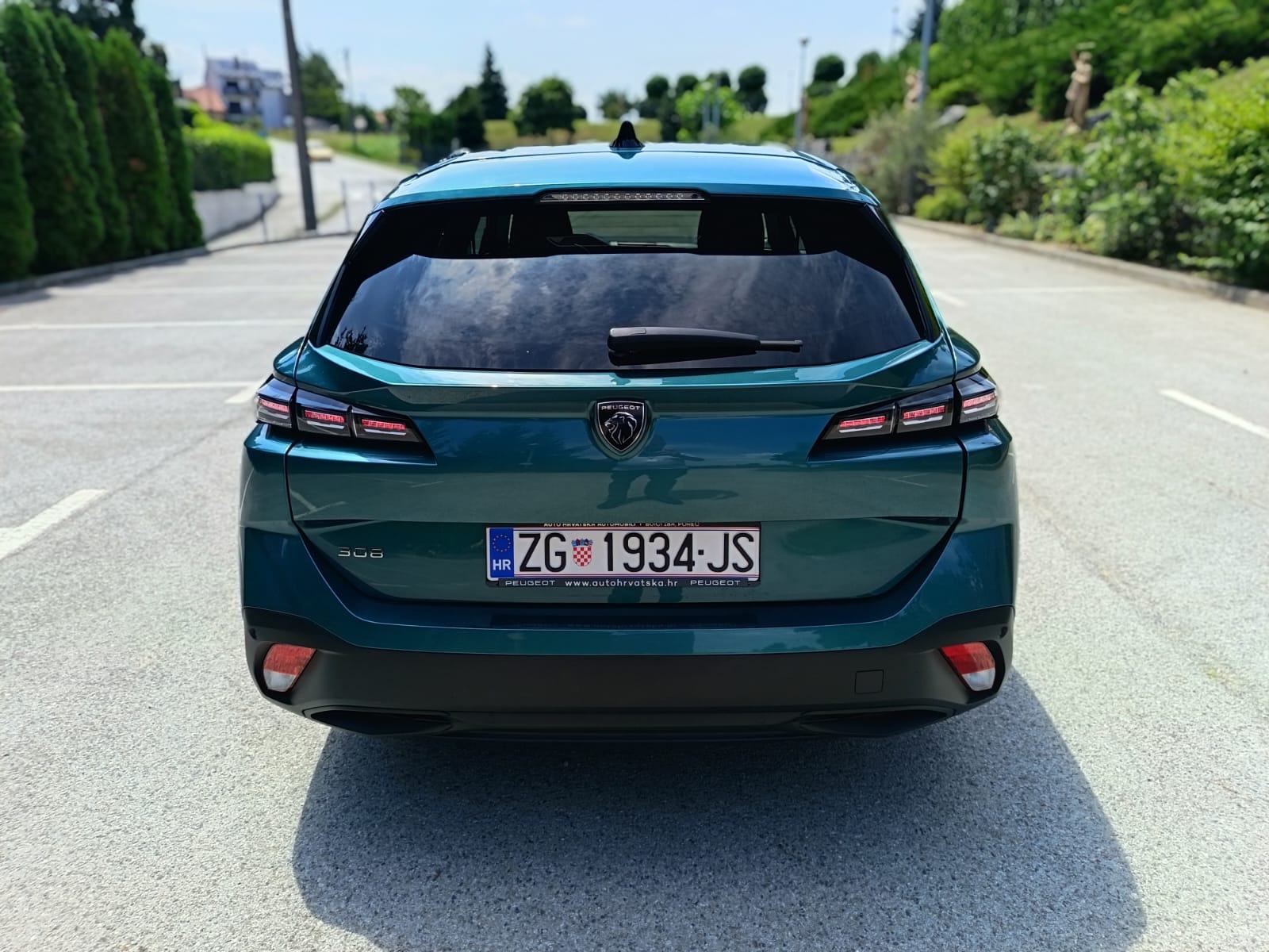 PEUGEOT 308 SW ACTIVE BUSINESS PureTech 130, fotografija 8