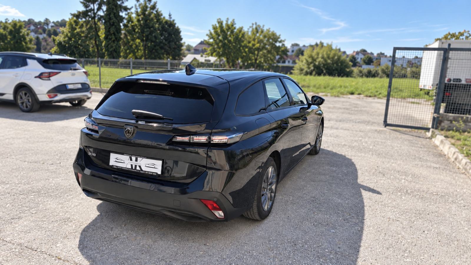 Peugeot 308 SW 1.2 * NOVI ZUPČASTI REMEN * FULL LED * PREMIUM JAMSTVO, fotografija 5