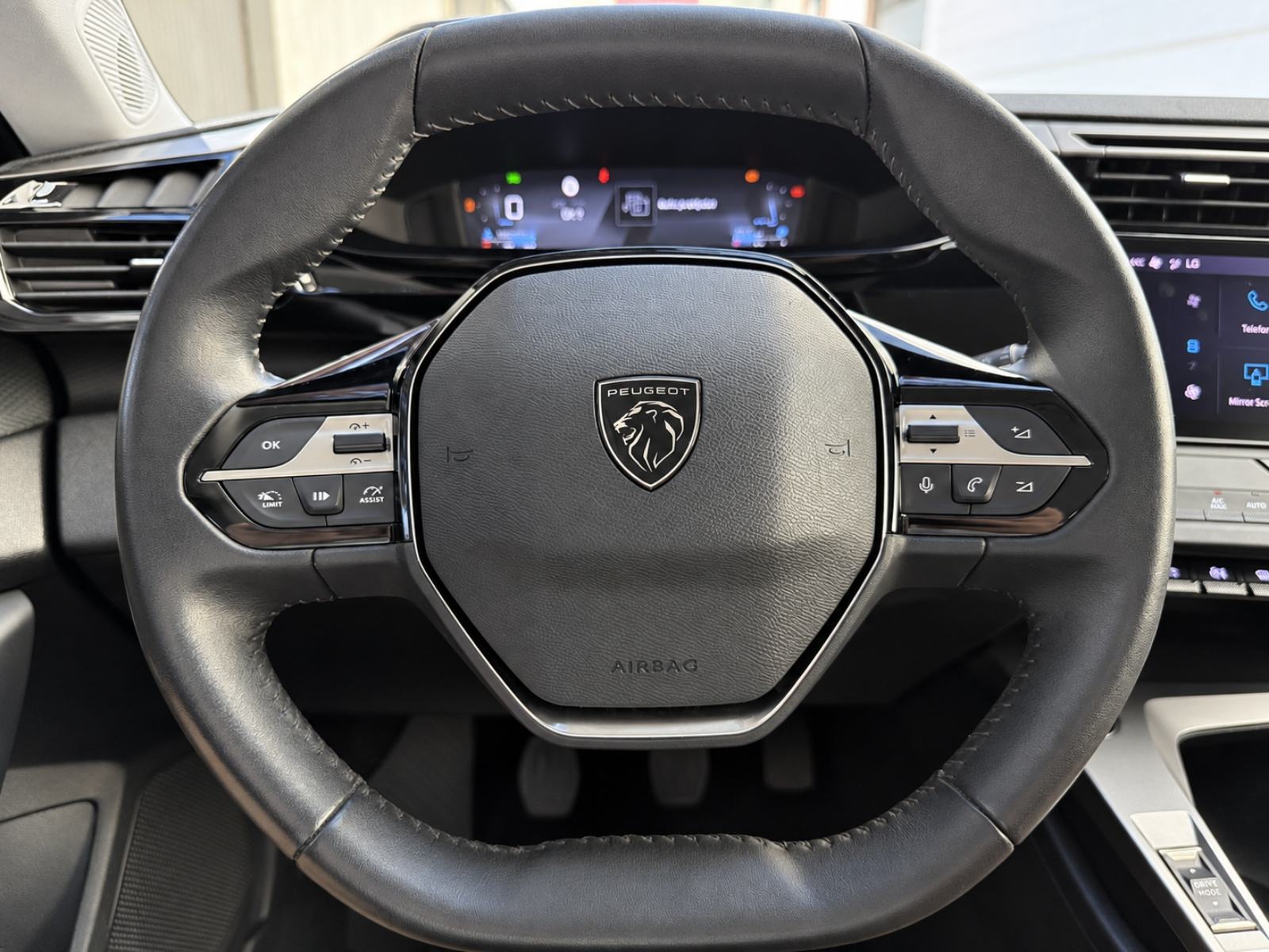 Peugeot 308 SW 1.2 * NOVI ZUPČASTI REMEN * FULL LED * PREMIUM JAMSTVO, fotografija 15