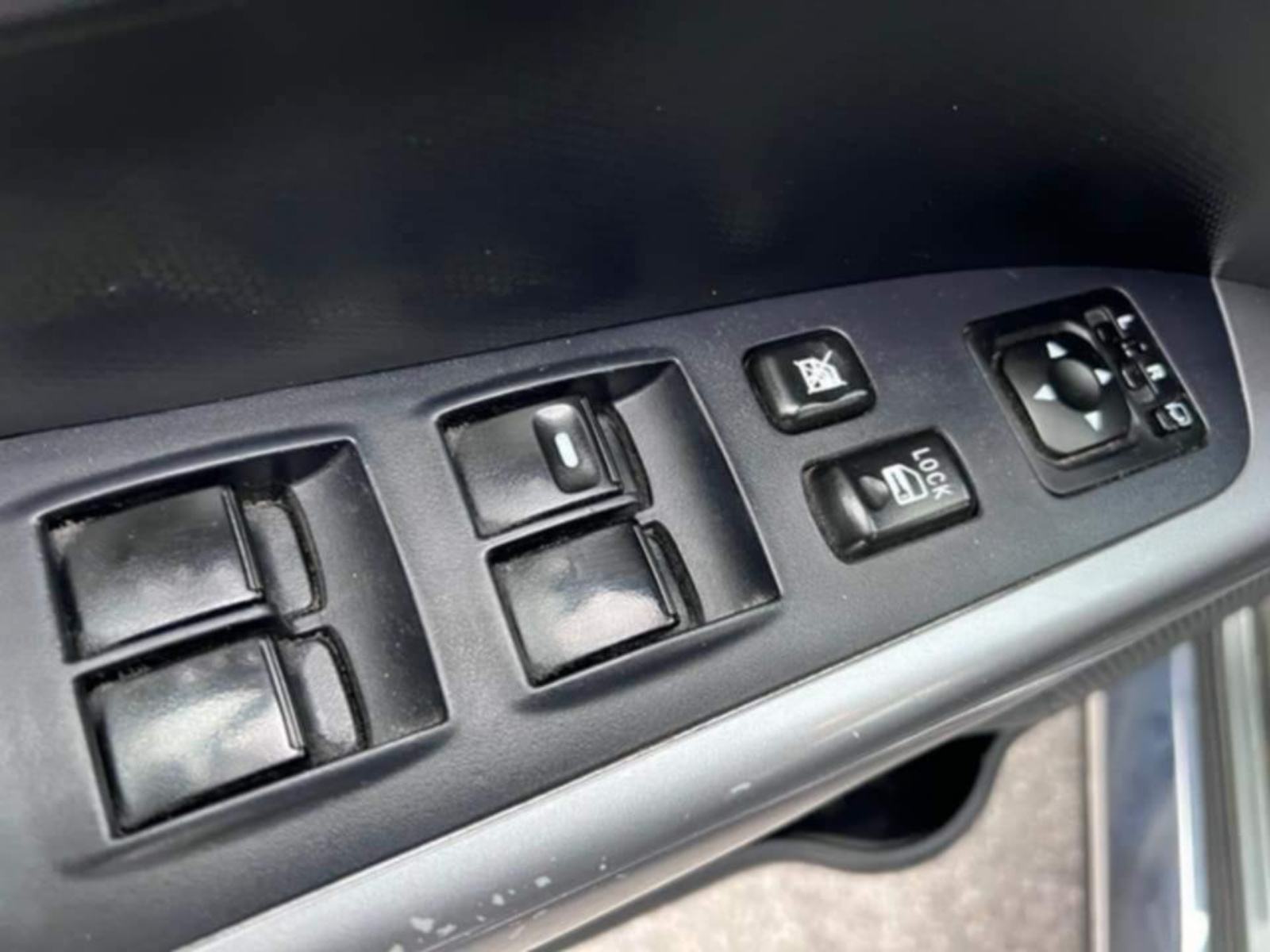 Peugeot 4007 2,2 HDi 16V, fotografija 7
