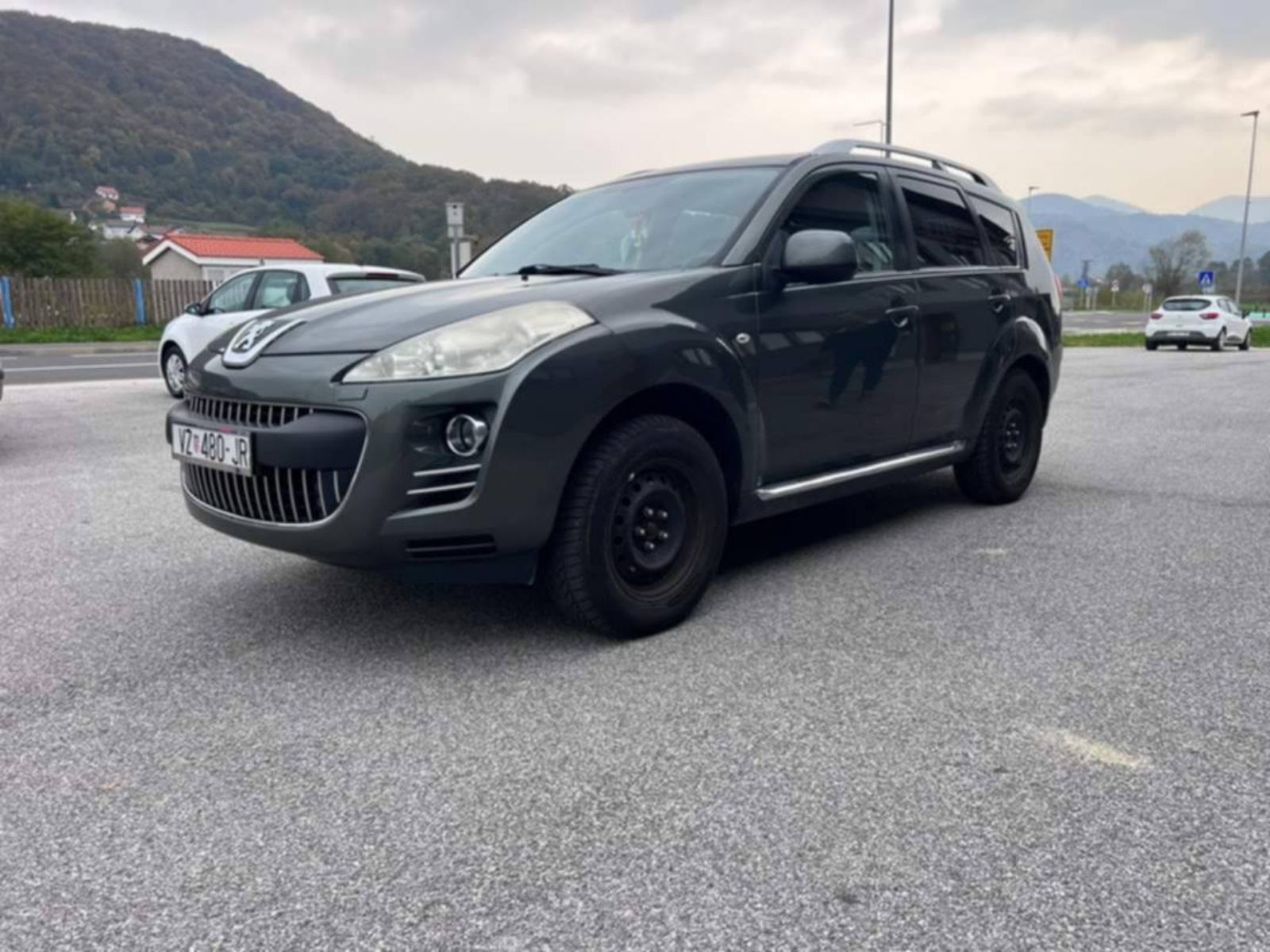 Peugeot 4007 2,2 HDi 16V, fotografija 8