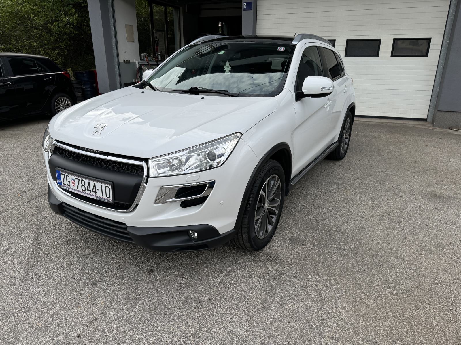 Peugeot 4008 1,6 HDi 115””2012g””175 000km””Na ime kupca””, pogled izvana - slika 2