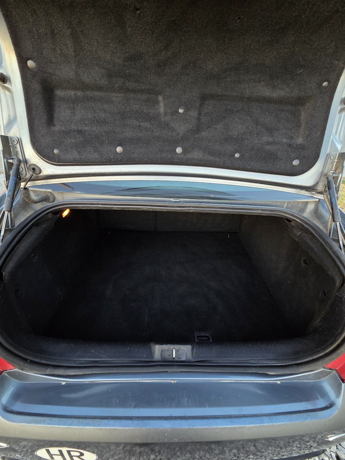 Peugeot 407 1.6HDI-REG 02/27-NAVI,TEMPOMAT, fotografija 13