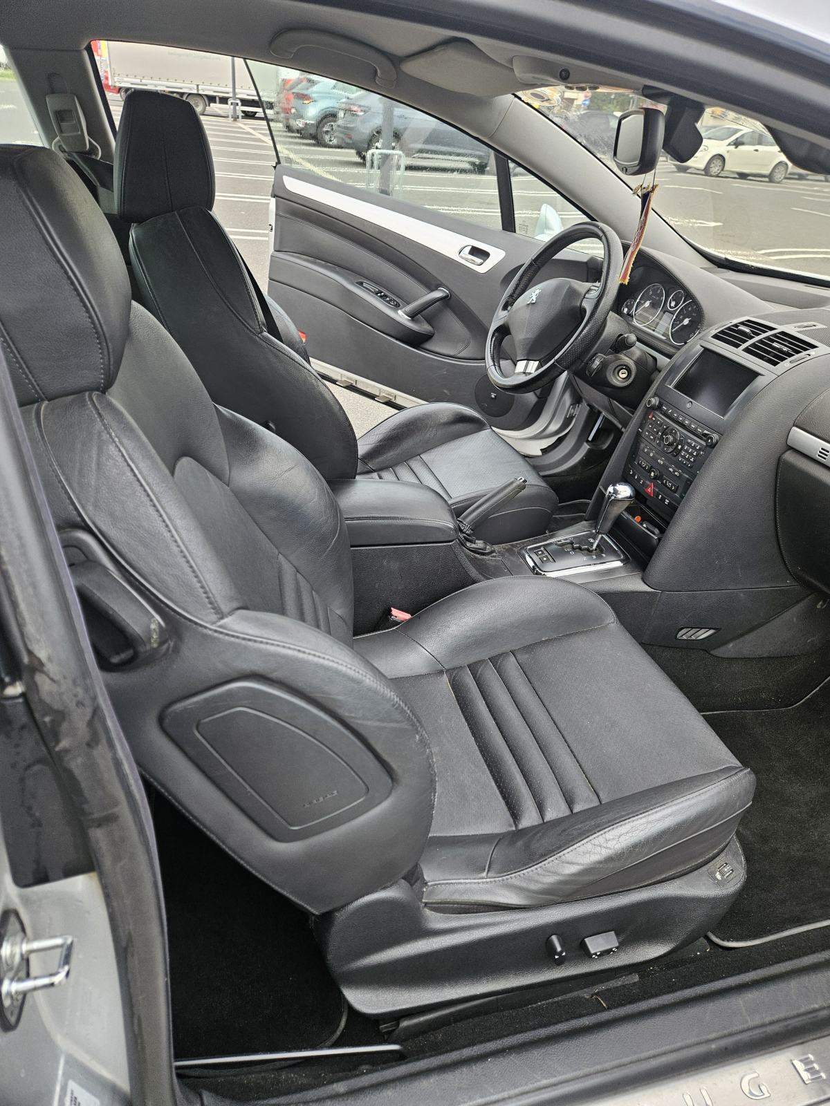 Peugeot 407 Coupe 2,7 V6 HDi Sport, održavan i očuvan, fotografija 9