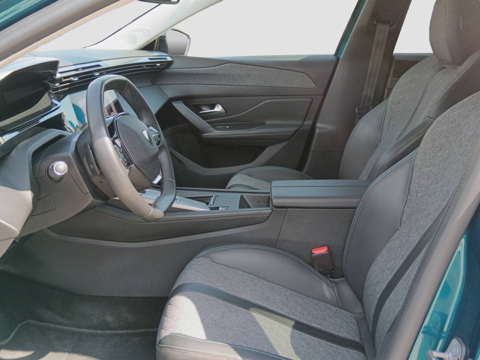 PEUGEOT 408 1.2 PureTech 130 KS AUTOMATIK ALLURE *VOZILO S JAMSTVOM*, fotografija 12