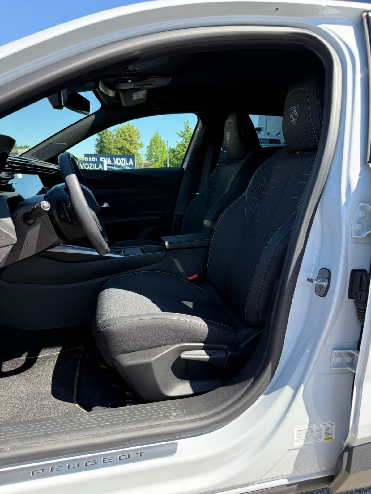 Peugeot 408 MHEV GT AUT. *JAMSTVO 5 GODINA*REGISTRACIJA*PRILIKA*, fotografija 6