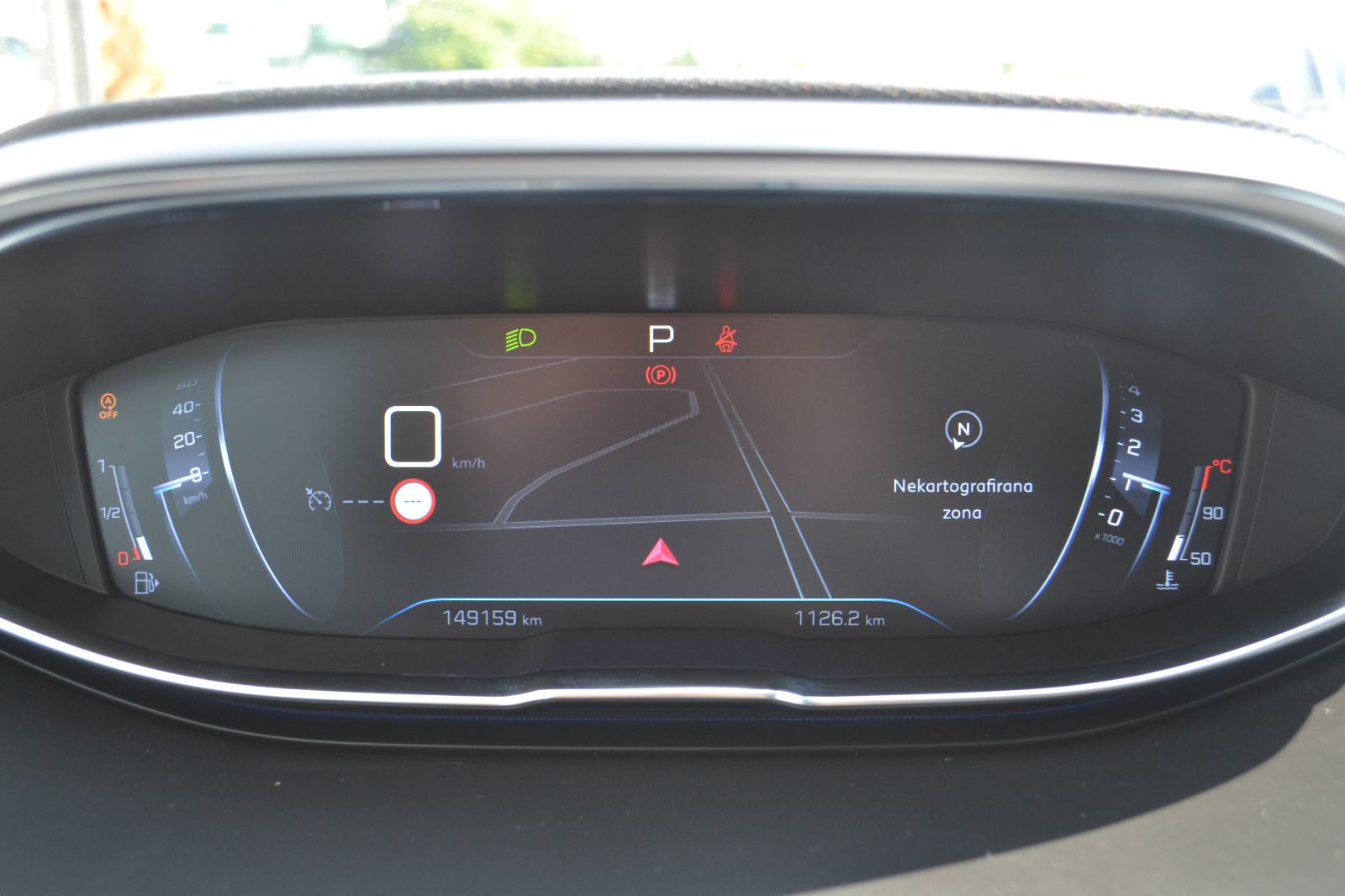 Peugeot 5008 1,2 130ks automatik *** LEASING 1-6 god *** rata 220€ **, fotografija 8