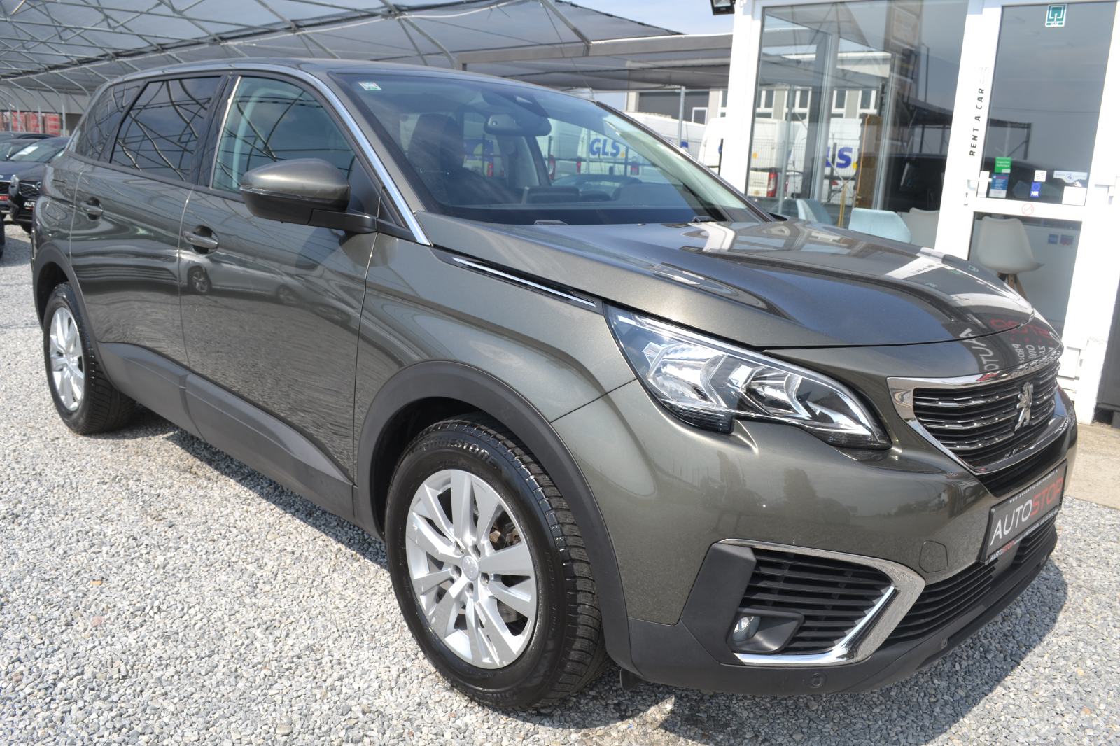 Peugeot 5008 1,2 130ks automatik *** LEASING 1-6 god *** rata 220€ **, fotografija 3