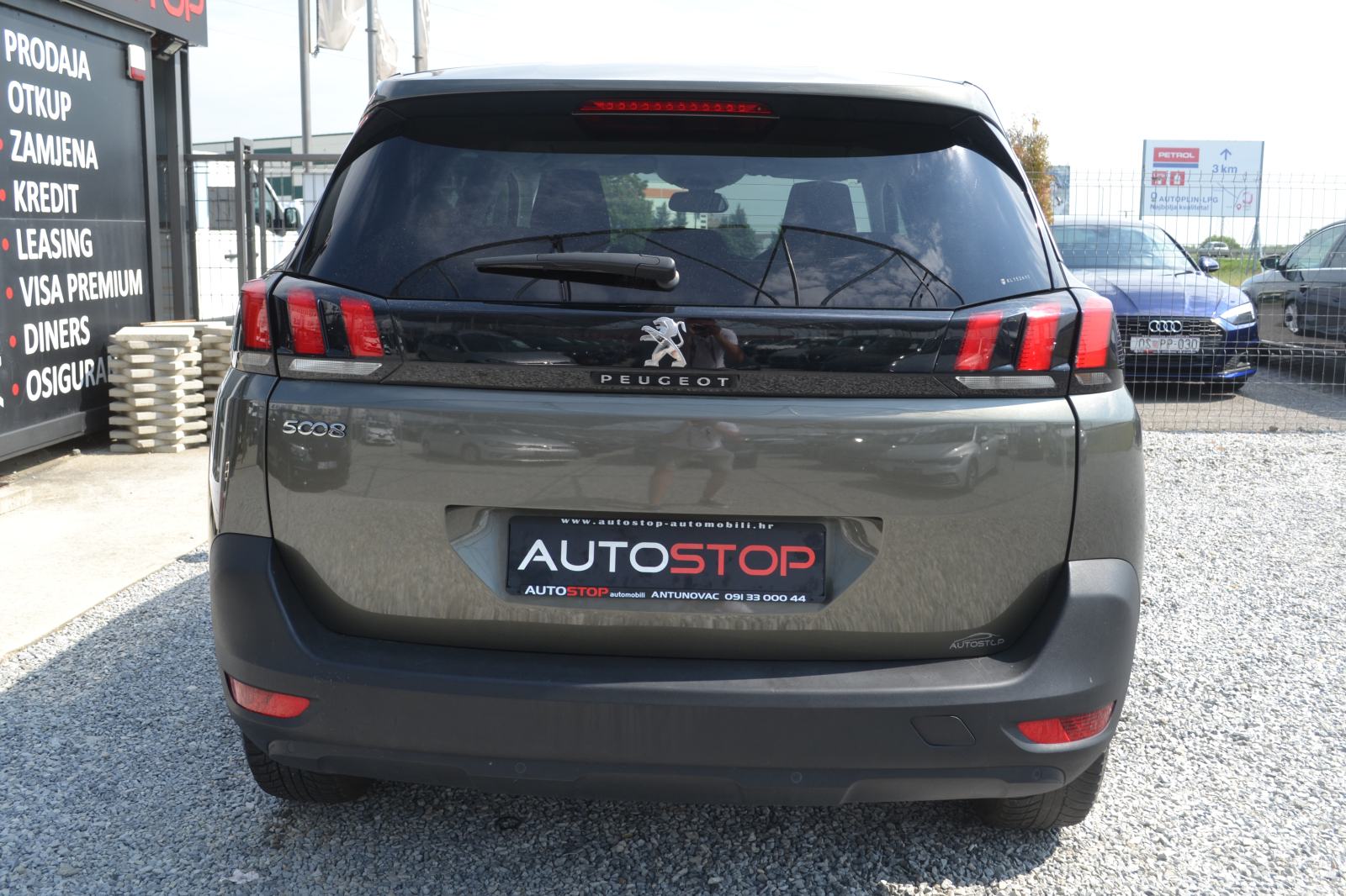 Peugeot 5008 1,2 130ks automatik *** LEASING 1-6 god *** rata 220€ **, fotografija 5