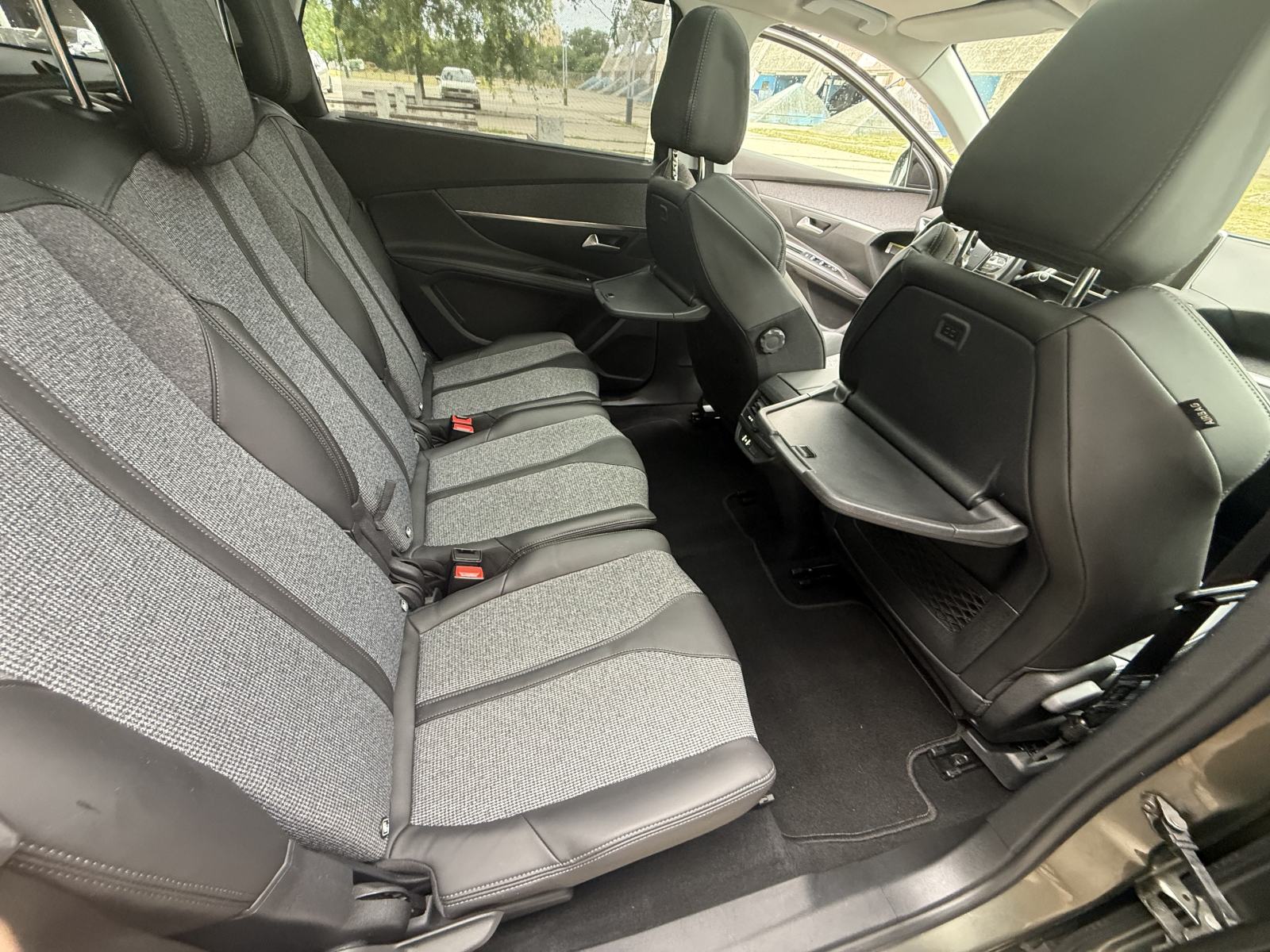 Peugeot 5008 1,2-ALLURE-7 SJEDLA-PANORAMA-MOŽE SKUPLJI, fotografija 12
