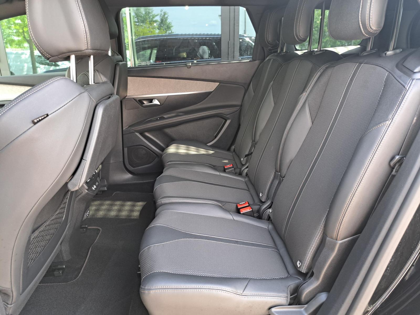 Peugeot 5008 GT PureTech 130 EAT8 ***7 sjedala***, fotografija 19