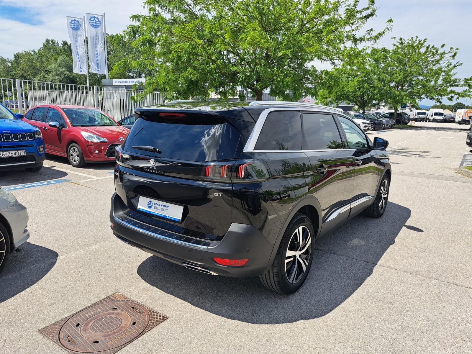 Peugeot 5008 GT PureTech 130 EAT8 ***7 sjedala***, fotografija 5