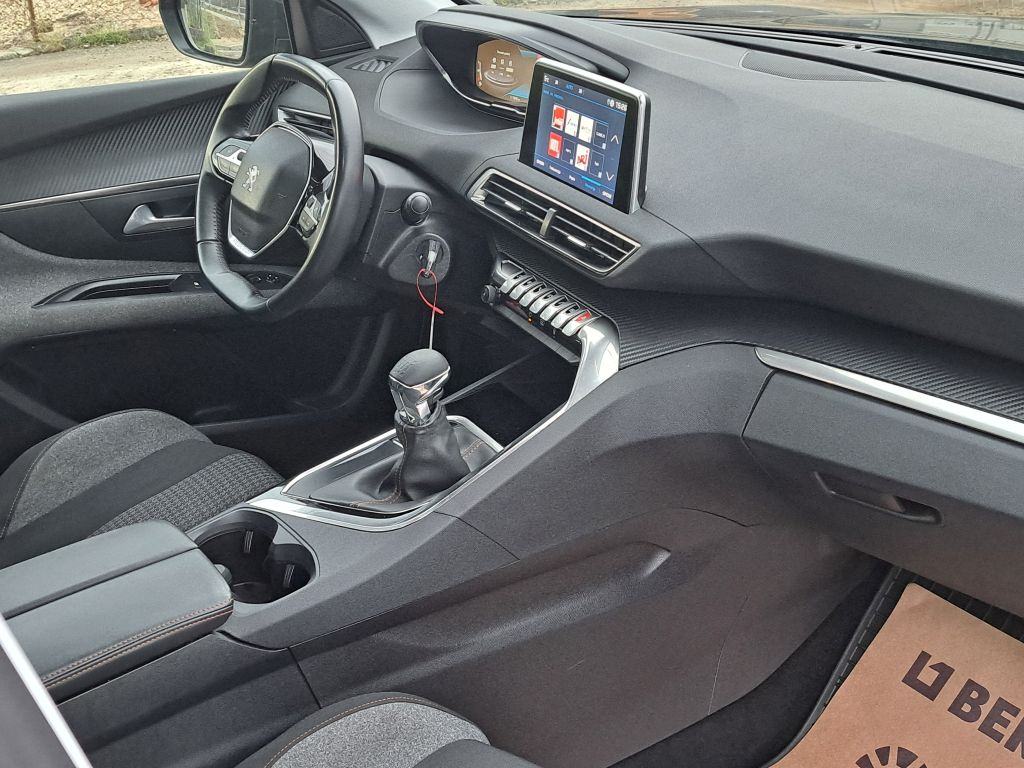 Peugeot 5008 1,2, fotografija 14