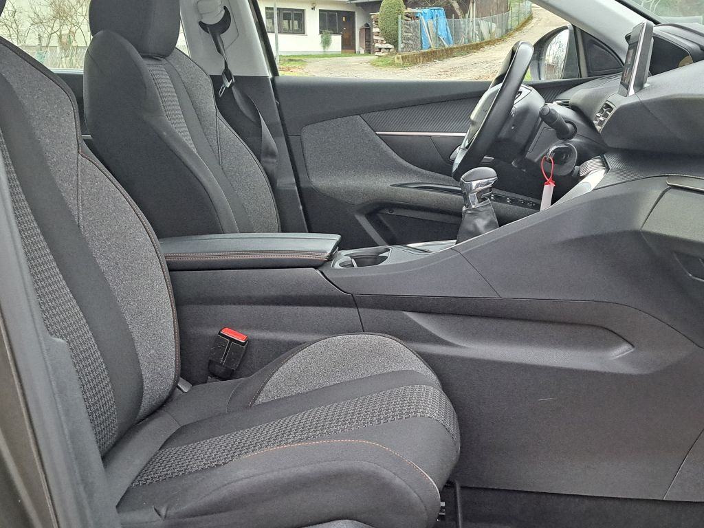 Peugeot 5008 1,2, fotografija 18