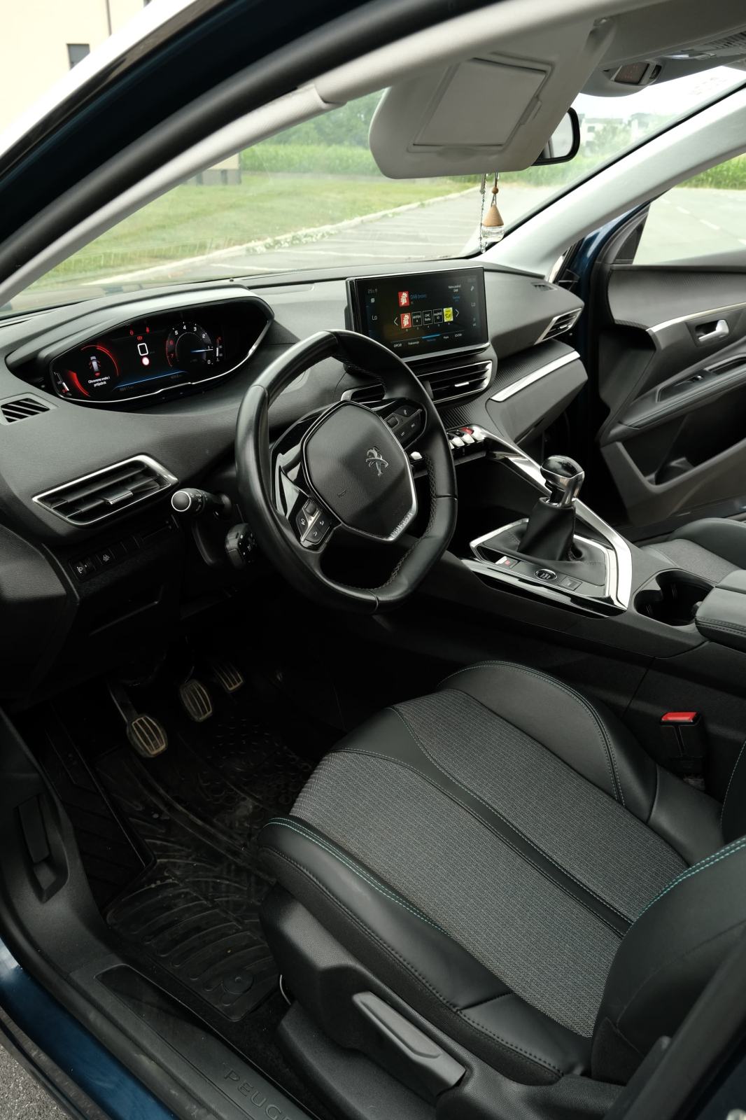 Peugeot 5008 1,2 PureTech, fotografija 5