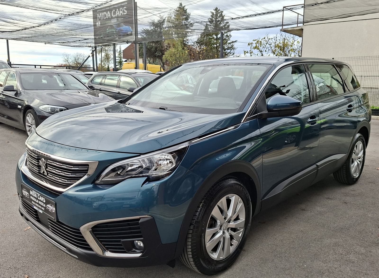 Peugeot 5008 1,2PureTech-7SJEDALA-2020-VELIKI SERVIS-KAO NOV, fotografija 18