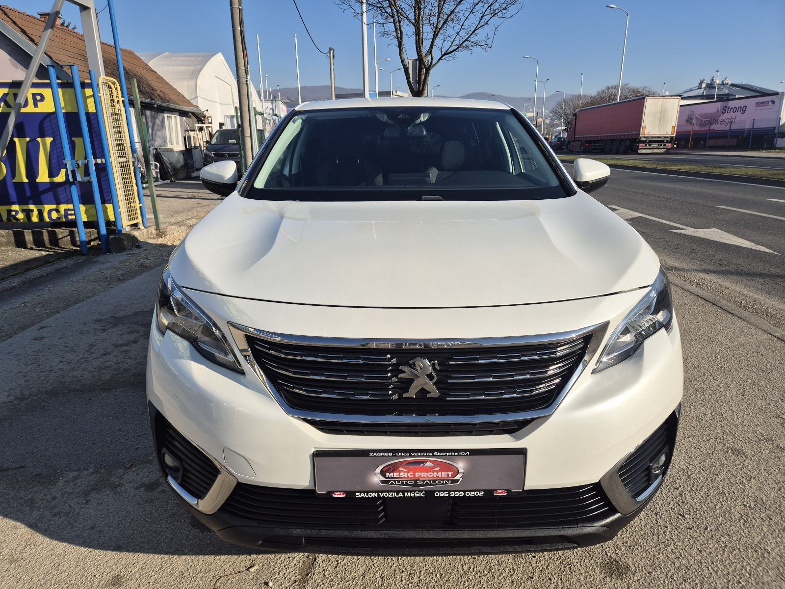 Peugeot 5008 1.5 BHDi, 7 sjedala, odlično stanje, garancija na vozilo., fotografija 2