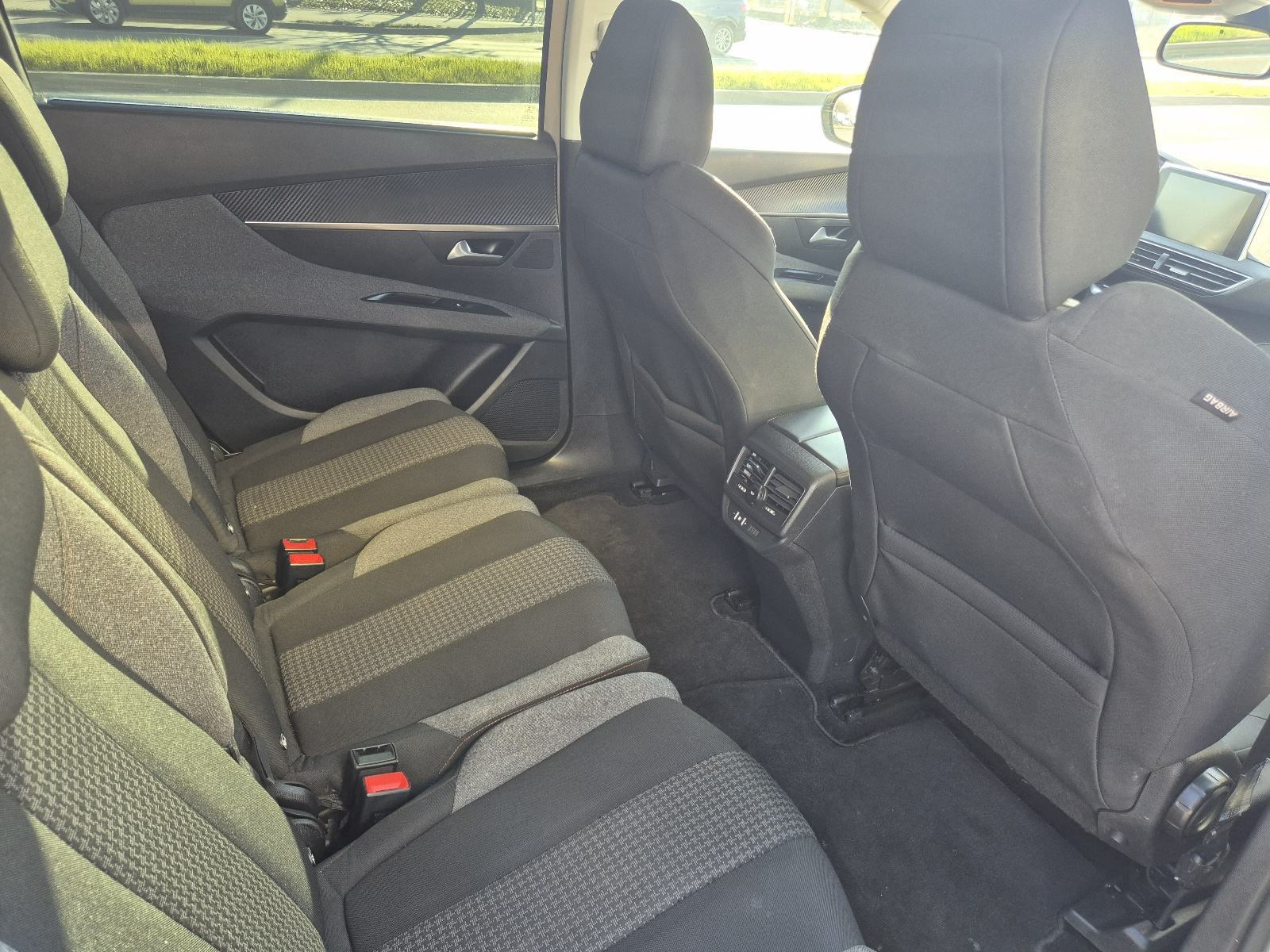 Peugeot 5008 1.5 BHDi, 7 sjedala, odlično stanje, garancija na vozilo., fotografija 10