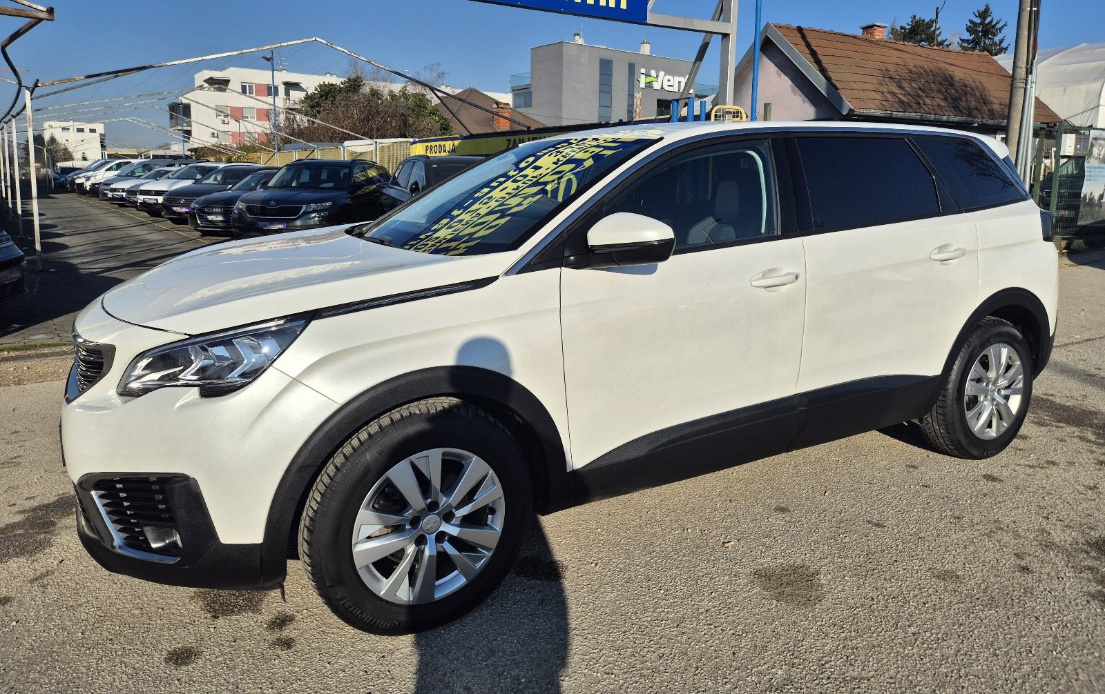 Peugeot 5008 1.5 BHDi, 7 sjedala, odlično stanje, garancija na vozilo., fotografija 3